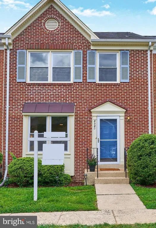 8080 Sky Blue Drive, Alexandria, VA 22315 inception-app-prod/NzUzOGUwYTUtYjhjZi00MzI0LWJkZTItOWVlNmFjMjZjN2Nl/content/2025/09/215aaaa2bffa8f500830fcf1bc1e587f141b49b7.webp