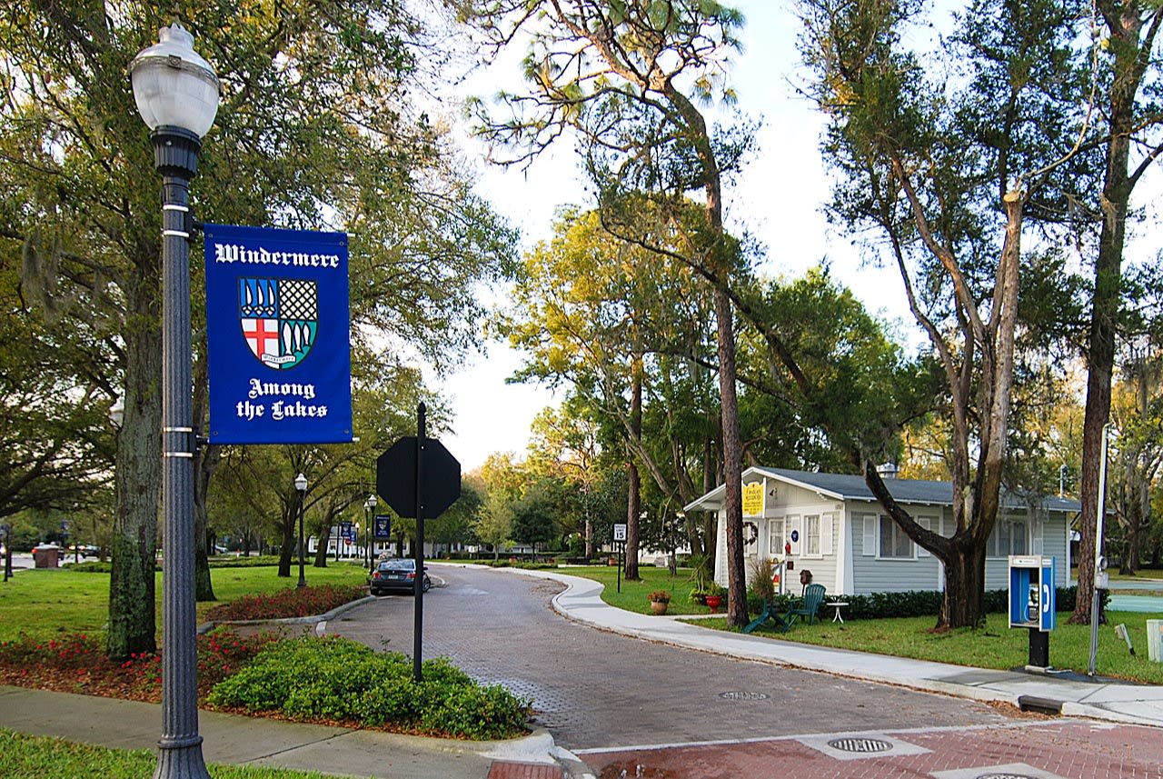 inception-app-prod/NzViZDZlYmMtOTM5Ny00NWJhLWFmMWQtYWQ1MGIxMjRjNWFm/content/2021/02/windermere-florida.jpg