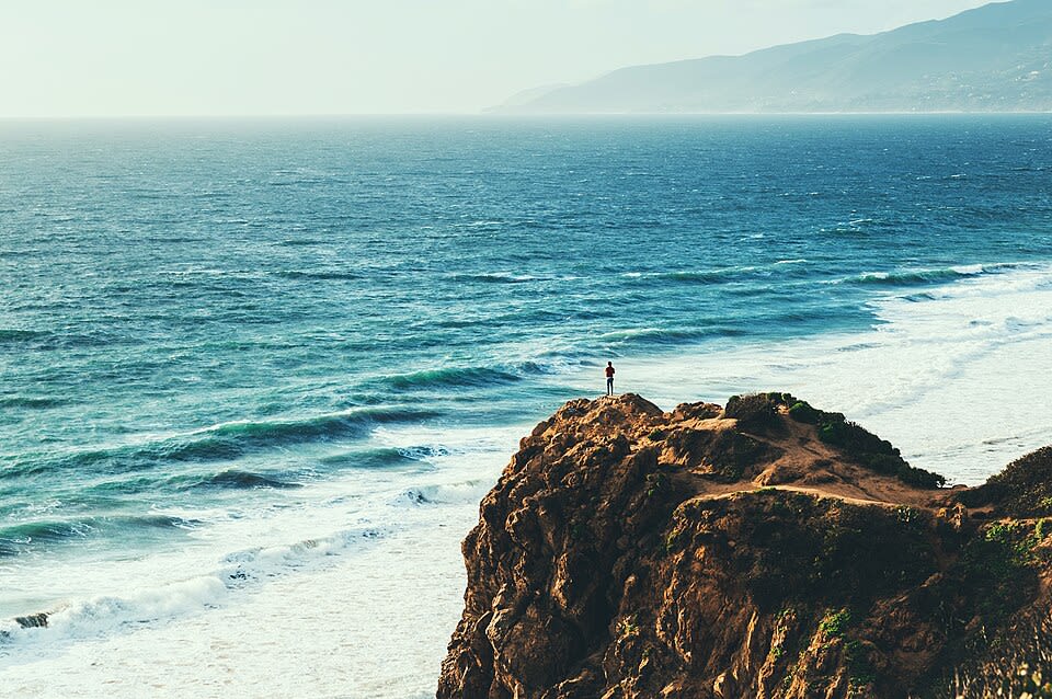 Buying Land in Malibu: Why the Dream Is More Complicated Than It Looks inception-app-prod/NzdjOWQ0ODEtMGI3My00NzFmLWI0NjctMjc0ODNmYjdiOWE0/content/2026/07/85e6bd1895c5b52a4bf746da8cc78b987f262a2c.jpg