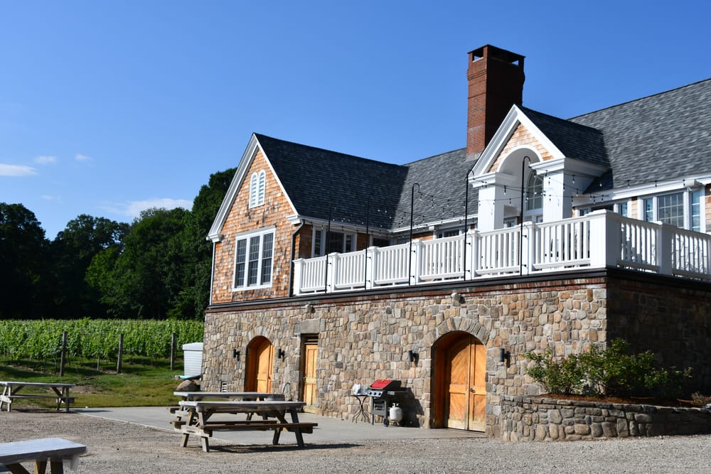 Middlesex County inception-app-prod/Nzg2NDk2OGUtZDUxNi00OTBlLWE2ZDQtODEzMjQxYjdiOTgz/content/2023/11/b498b1880e16c252366d00d6d2f791017e38882b.jpg