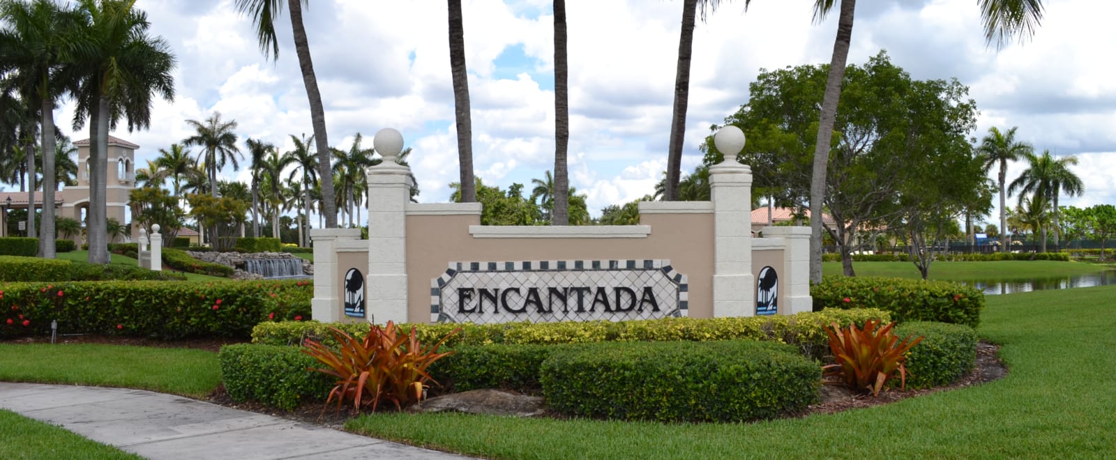 inception-app-prod/ODA4YzA4OTAtMGJmMy00ZWU3LWFhZTYtMjVlMGFhMWJiZjIz/content/2018/06/Encantada Entrance_1_Cropped.png