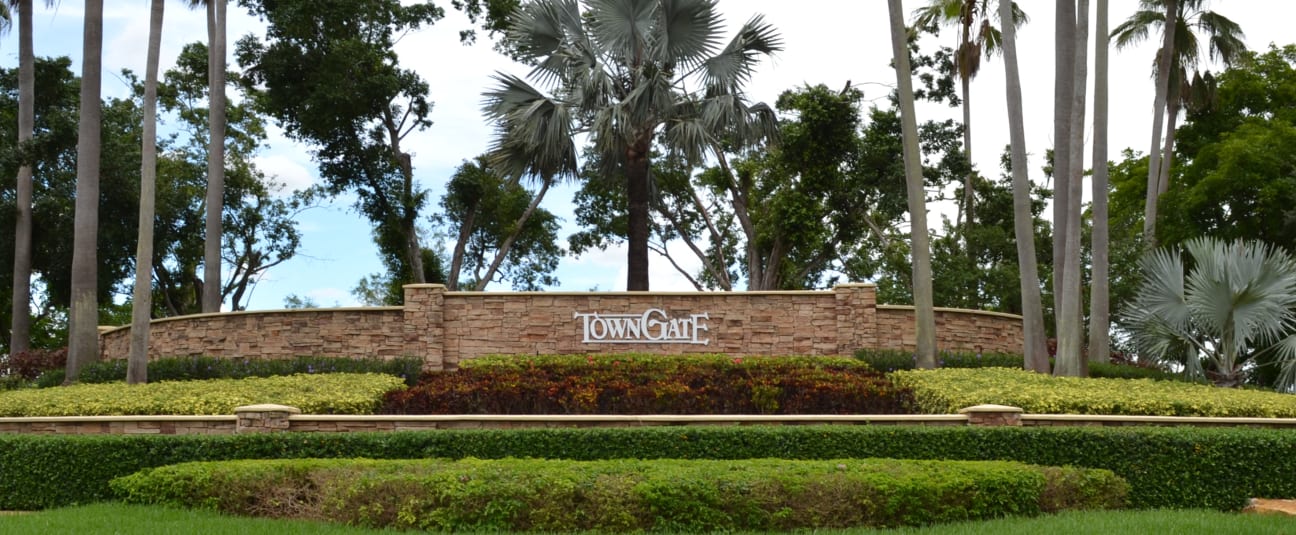 inception-app-prod/ODA4YzA4OTAtMGJmMy00ZWU3LWFhZTYtMjVlMGFhMWJiZjIz/content/2018/06/Town Gate Entrance_1_Cropped.png
