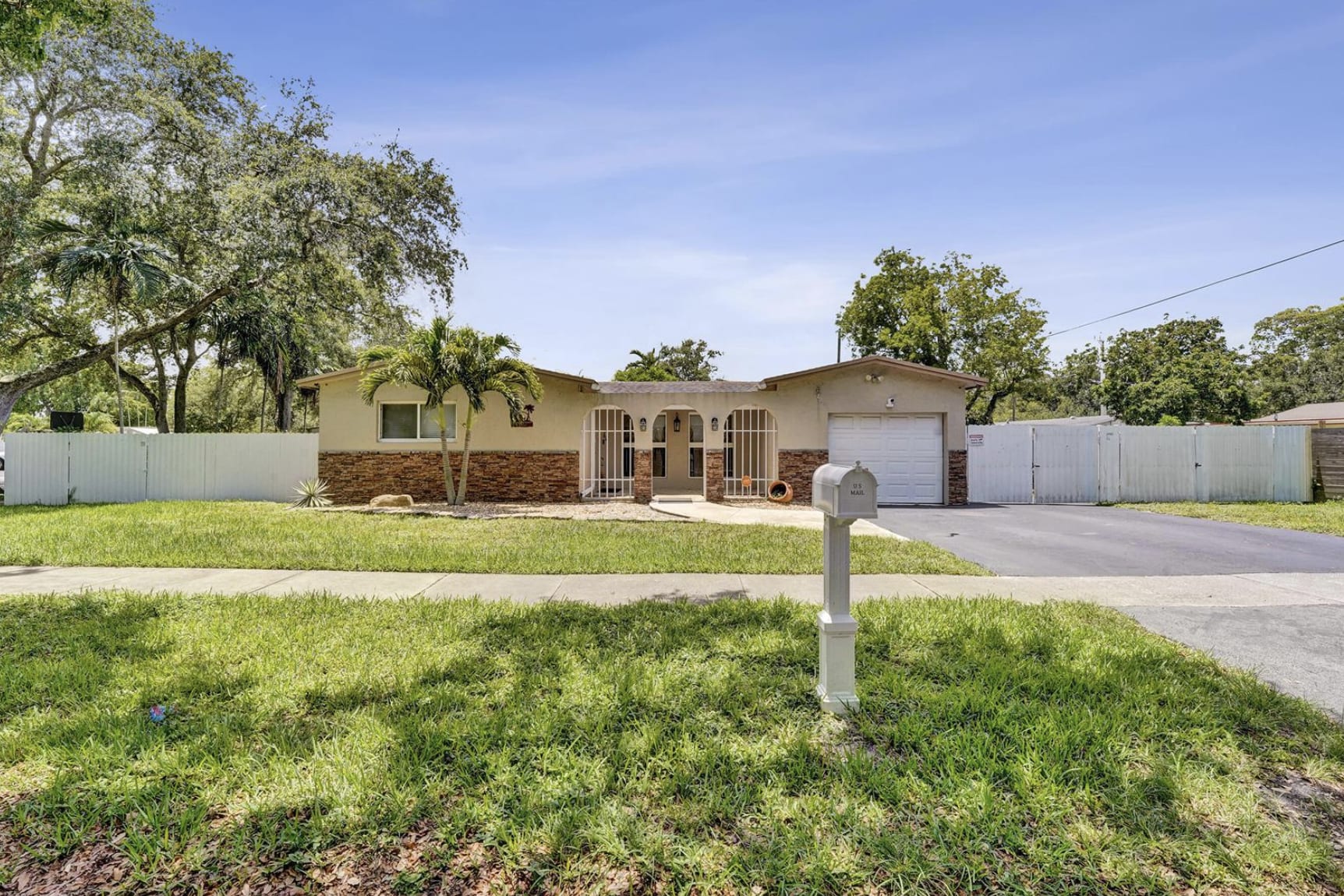 How We Helped Childhood Friends Buy Their First Home Nearly $100K Below Market Value inception-app-prod/ODA4YzA4OTAtMGJmMy00ZWU3LWFhZTYtMjVlMGFhMWJiZjIz/content/2026/10/778fd98c951860d50b0c6f91b3b3a3e8ce565fdc.png