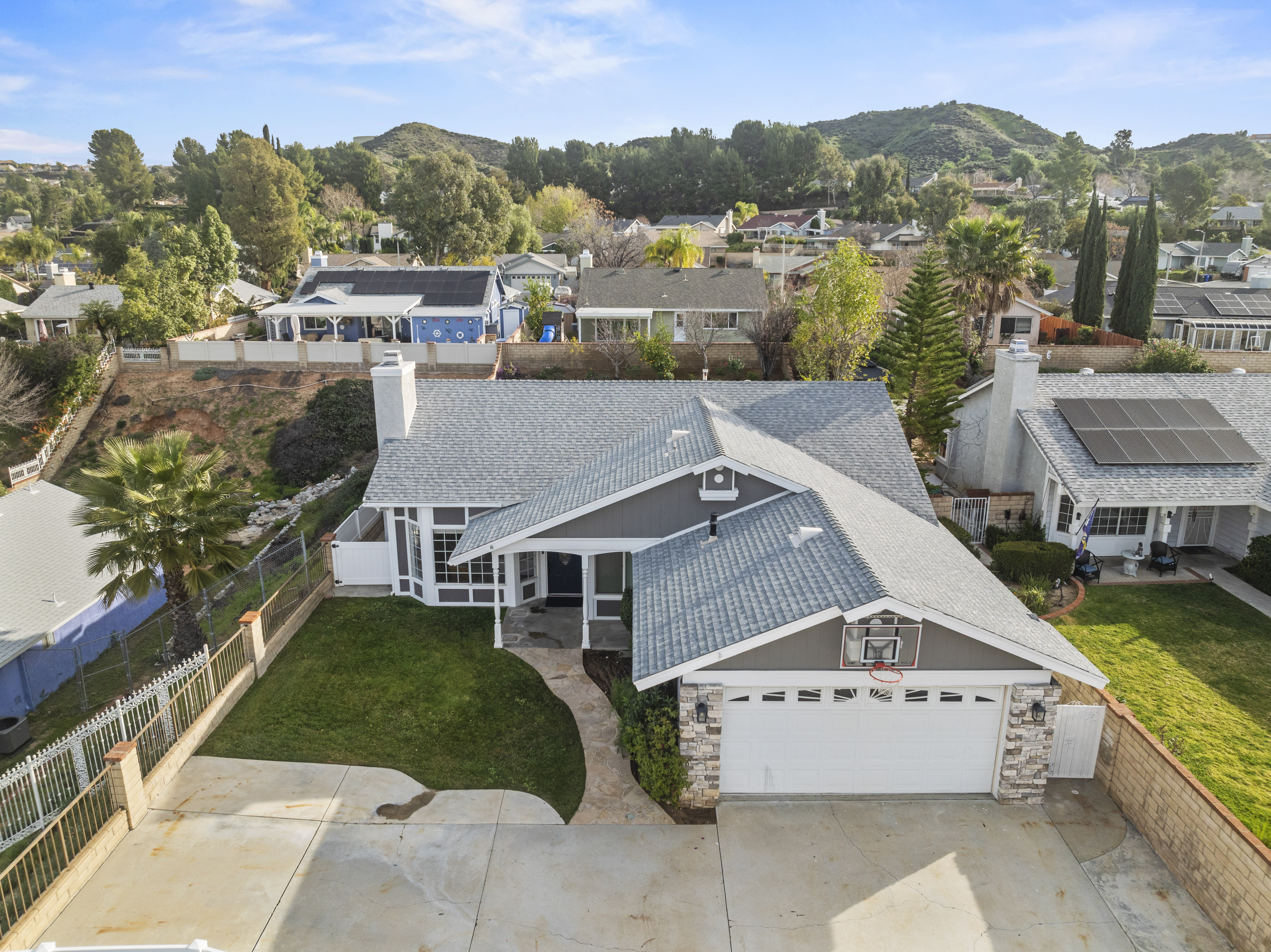 Buying a Home in 2027? Here Is What to Do This Fall. inception-app-prod/ODBhMzFhMDUtYTIzOS00NzVkLWJmYWItOThhOWJmZWQ1ZWY3/content/2026/08/8cc262cdacebdb87bcd7947d0152e1a018899272.jpg