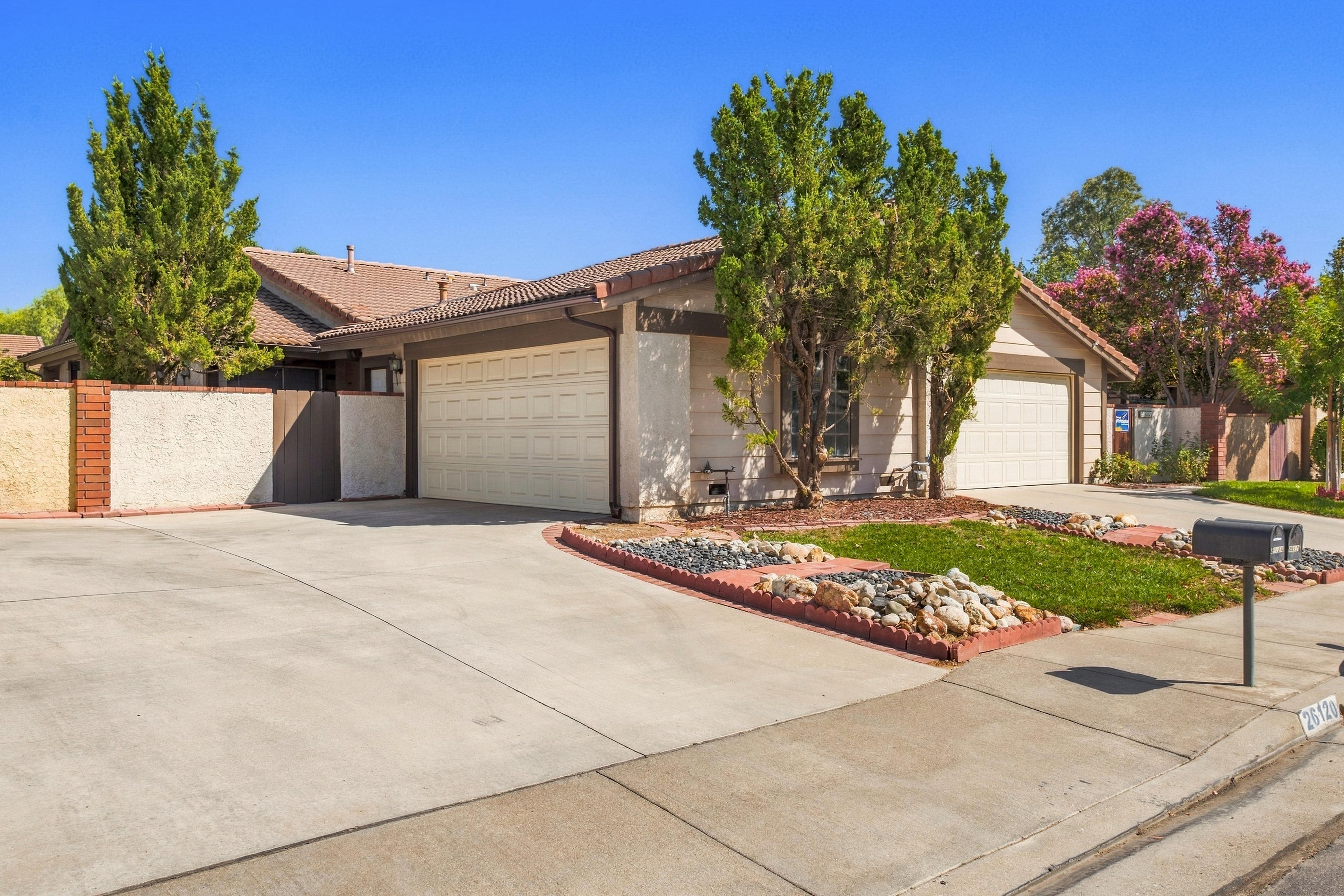 Single Story Valencia Home with No Mello Roos Under $650K: 26120 Galvez Ct, Santa Clarita inception-app-prod/ODBhMzFhMDUtYTIzOS00NzVkLWJmYWItOThhOWJmZWQ1ZWY3/content/2026/09/3772085e7b0a5bf1777a07137f611f677a6d0195.jpg