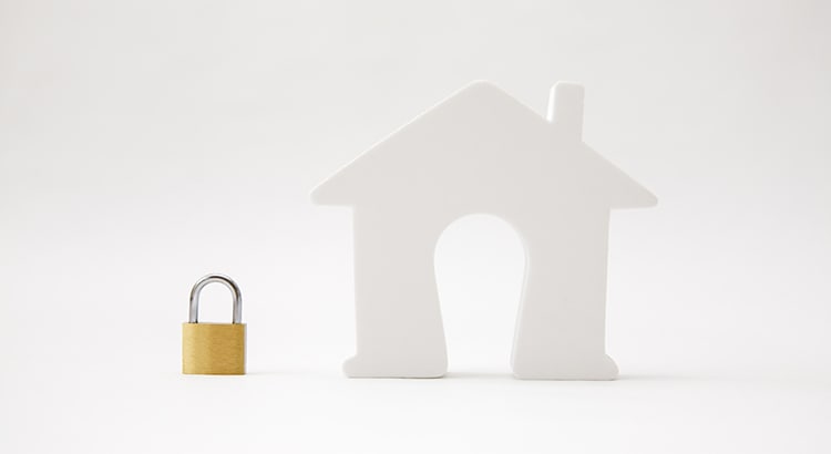 Why Foreclosures Won’t Crush the Housing Market Next Year inception-app-prod/ODE5Y2M1MDEtMzUyOC00Yjg4LThhNjktZWU2NTUwOGEyY2M4/content/2020/08/why-foreclosures-wont-crush.jpg