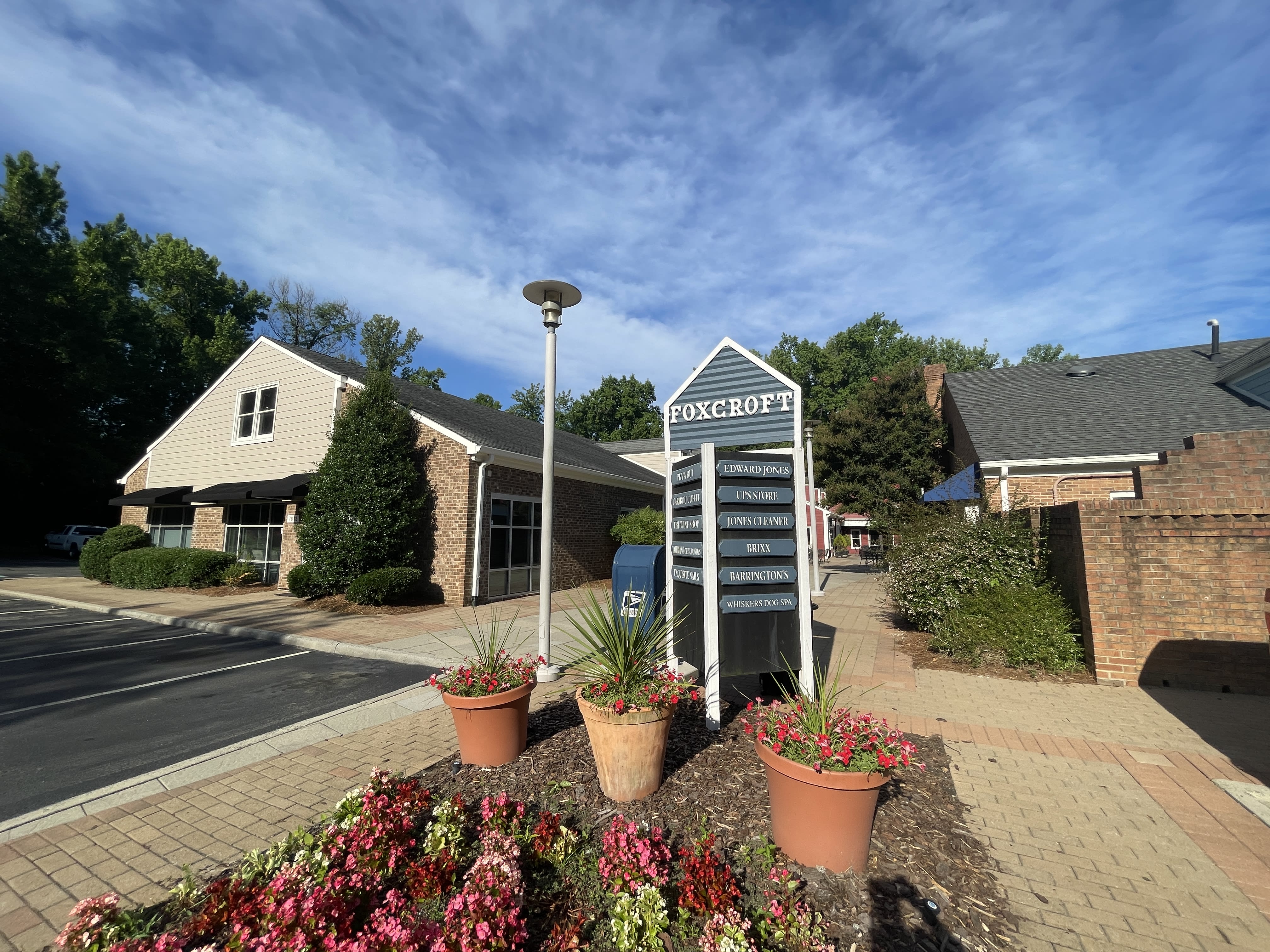 Foxcroft Shops * Restaurants Nails and MORE