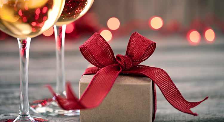 Why Waiting Until After the Holidays to Sell Isn’t a Smart Decision inception-app-prod/ODM5OTI3OWItZjdiNy00MzNlLWIxYmUtZmE1OGE3NzE3NjZl/content/2016/11/20161114-Share-STM.jpg