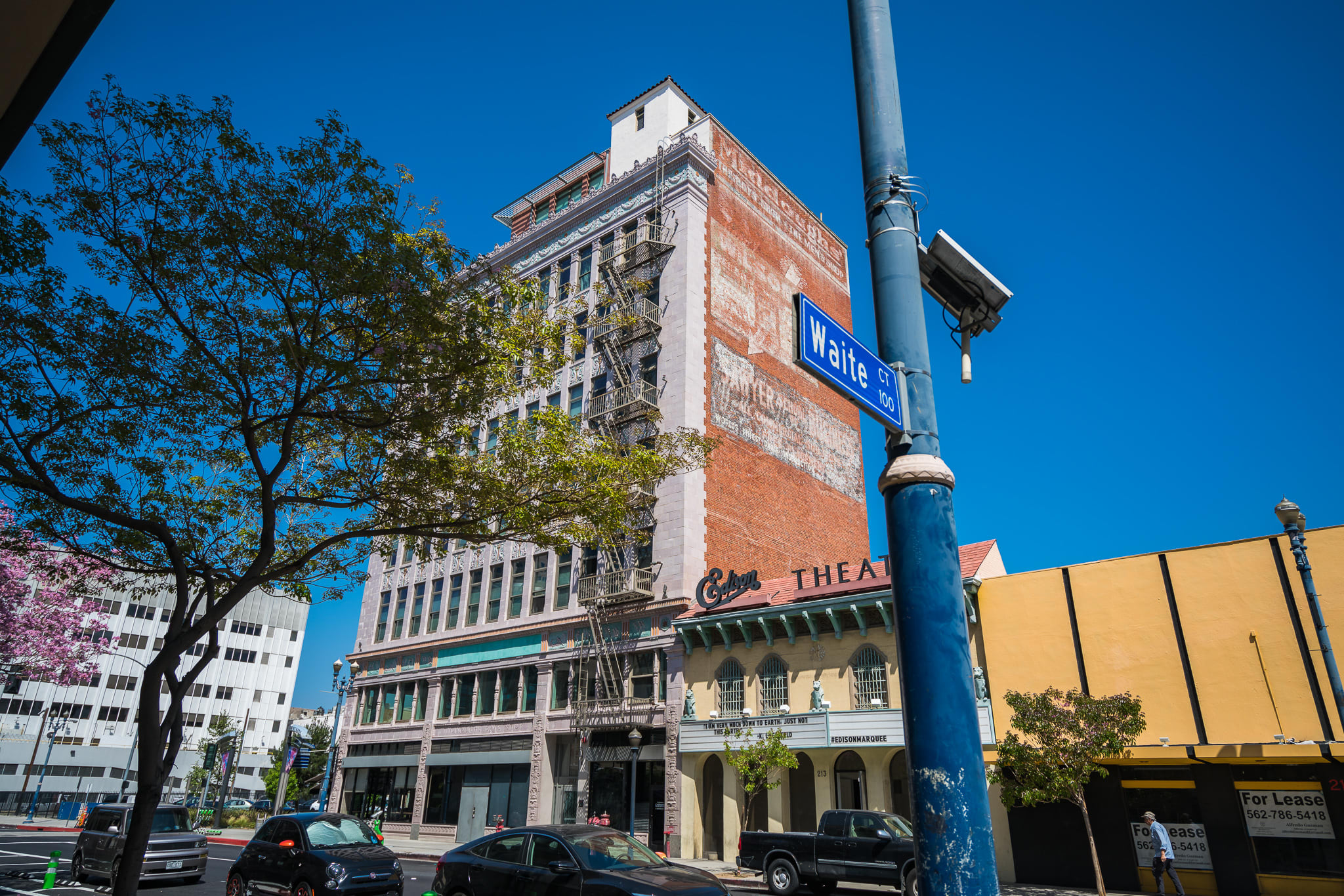 Insurance Exchange Lofts inception-app-prod/ODVhOGFkNWQtYzZlOC00ZDA2LWIyMTAtZmIxNjU2YWYyYmM5/content/2023/06/4933a91c0db84e1c9edaaef3404ba569f7189d1b.jpg