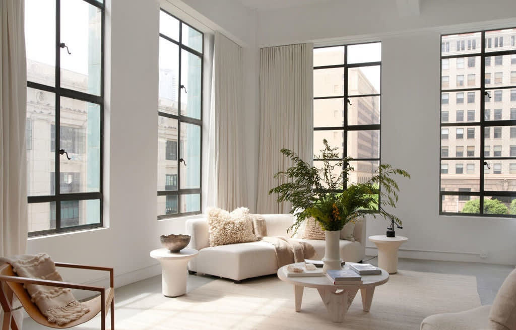 LA LOFT SPOTLIGHT l Eastern Columbia Lofts #308 inception-app-prod/ODVhOGFkNWQtYzZlOC00ZDA2LWIyMTAtZmIxNjU2YWYyYmM5/content/2023/09/bb673624f0f67350a8b93e0955d7e48331116ec6.jpg