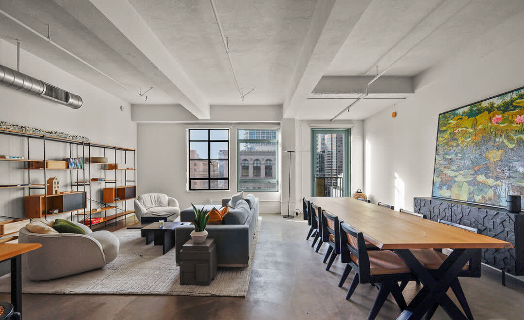 LA Lofts for Sale | 849 S Broadway #1108 inception-app-prod/ODVhOGFkNWQtYzZlOC00ZDA2LWIyMTAtZmIxNjU2YWYyYmM5/content/2025/04/6849f99a7447cfbf158c6c1c8a957eaa2cf7db01.jpg