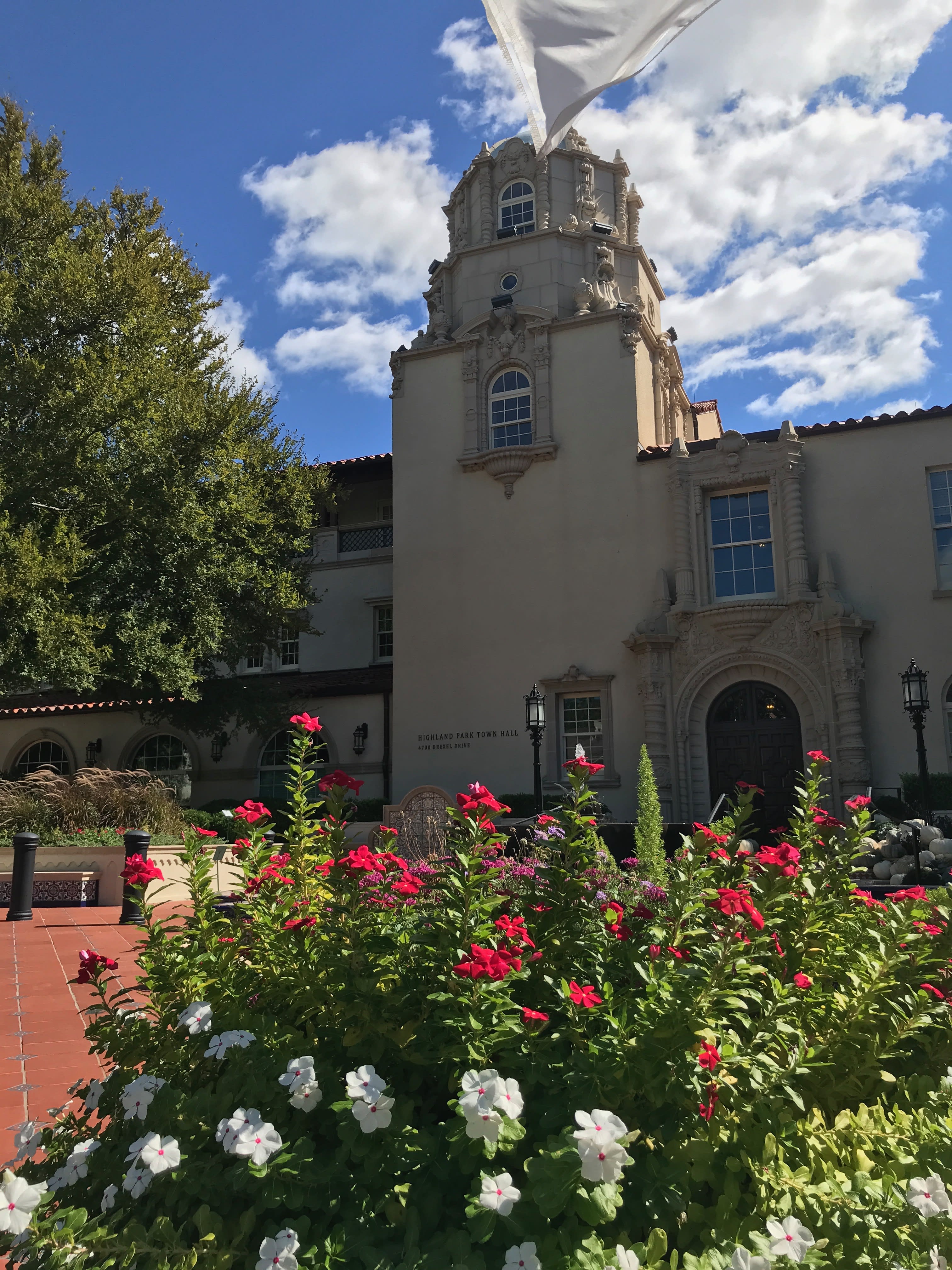 HIGHLAND PARK / UNIVERSITY PARK inception-app-prod/ODVkYzI5ZmUtYjNkNy00MzZiLWFmNmQtMjdiZDU1ZTI3YTMy/content/2025/05/37cdf2229c9319d19ade1ec18aff43b94622081f.jpeg
