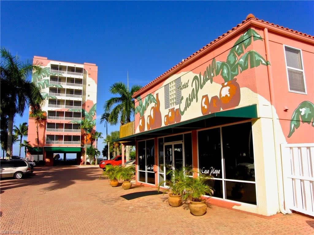 inception-app-prod/ODZhYWY5ZGItNWFkNi00NzkzLTliMDktODZmZjBiMGM2YzIy/content/2019/01/Casa Playa.jpg