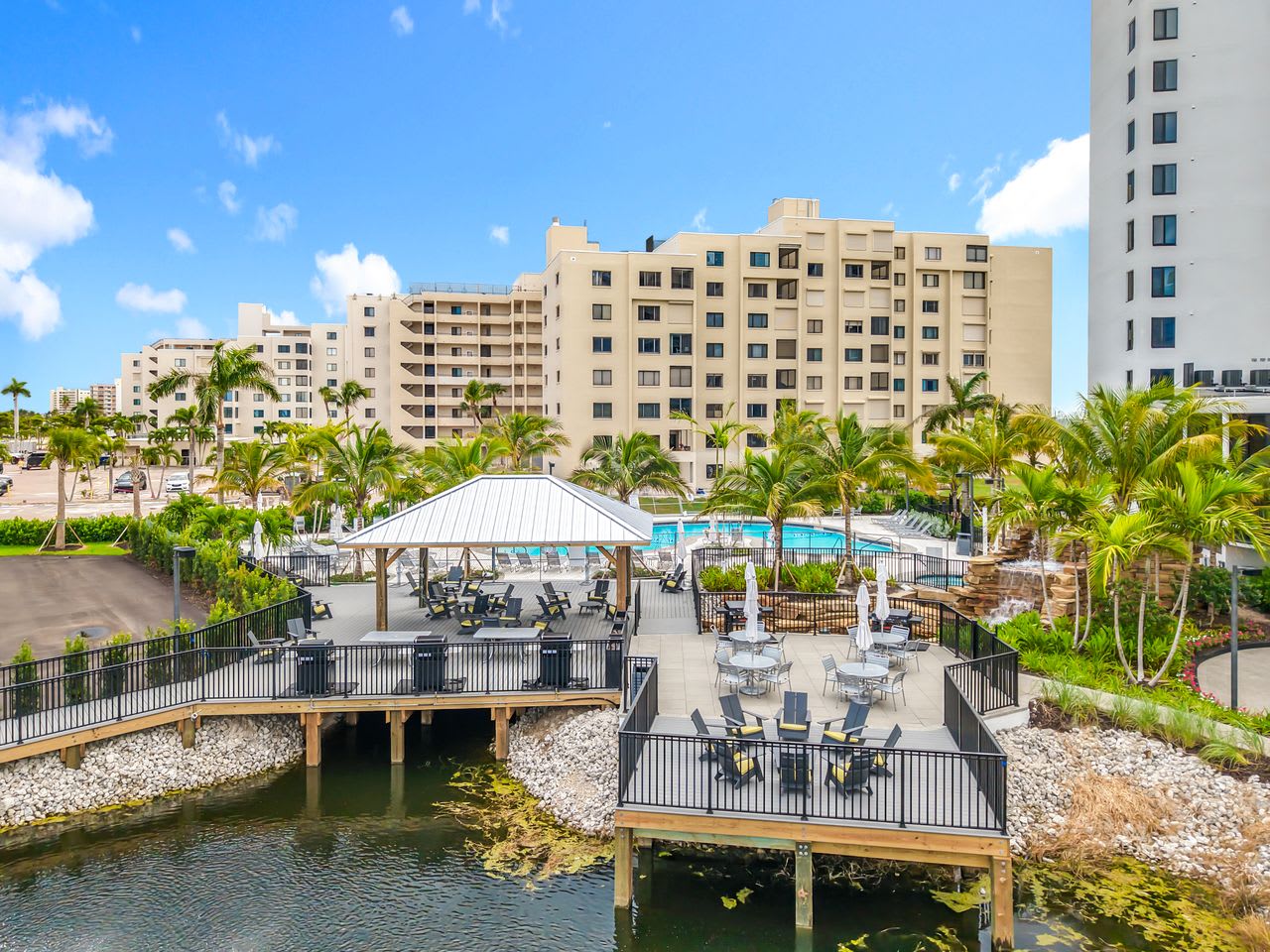 Pointe Estero Resort inception-app-prod/ODZhYWY5ZGItNWFkNi00NzkzLTliMDktODZmZjBiMGM2YzIy/content/2025/10/fd7d4012bb0af96e6509f37aa2478192b4b0f38d.jpeg