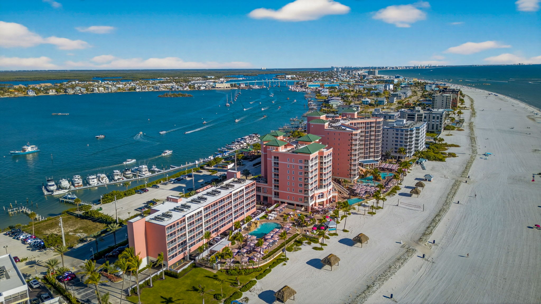 Pink Shell Resort & Marina on Fort Myers Beach inception-app-prod/ODZhYWY5ZGItNWFkNi00NzkzLTliMDktODZmZjBiMGM2YzIy/content/2026/05/5d3eac3a8bb4926fac22f1c54a23fe4e57f1c064.jpg