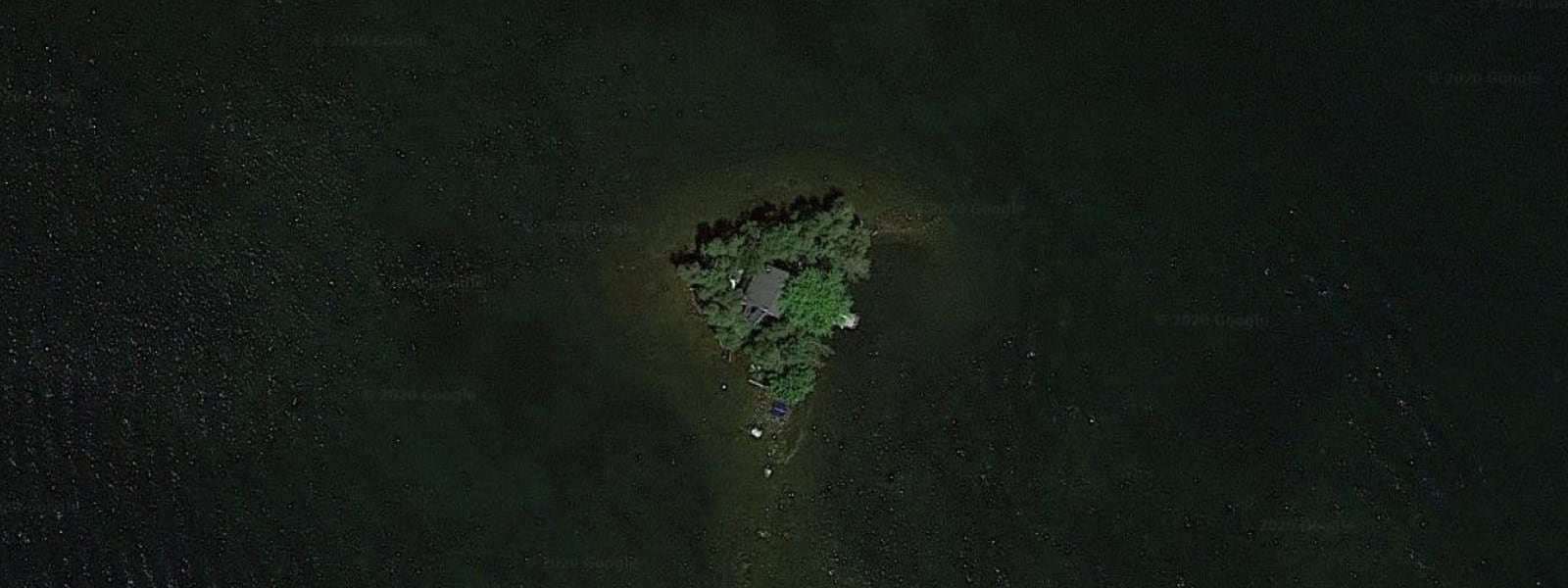 Little Island inception-app-prod/ODZiMmU1ZmEtZjkzNC00YTZlLWI1ZWQtNWFlZmM5YmY1YTA4/content/2020/07/littleislandslideshow.png