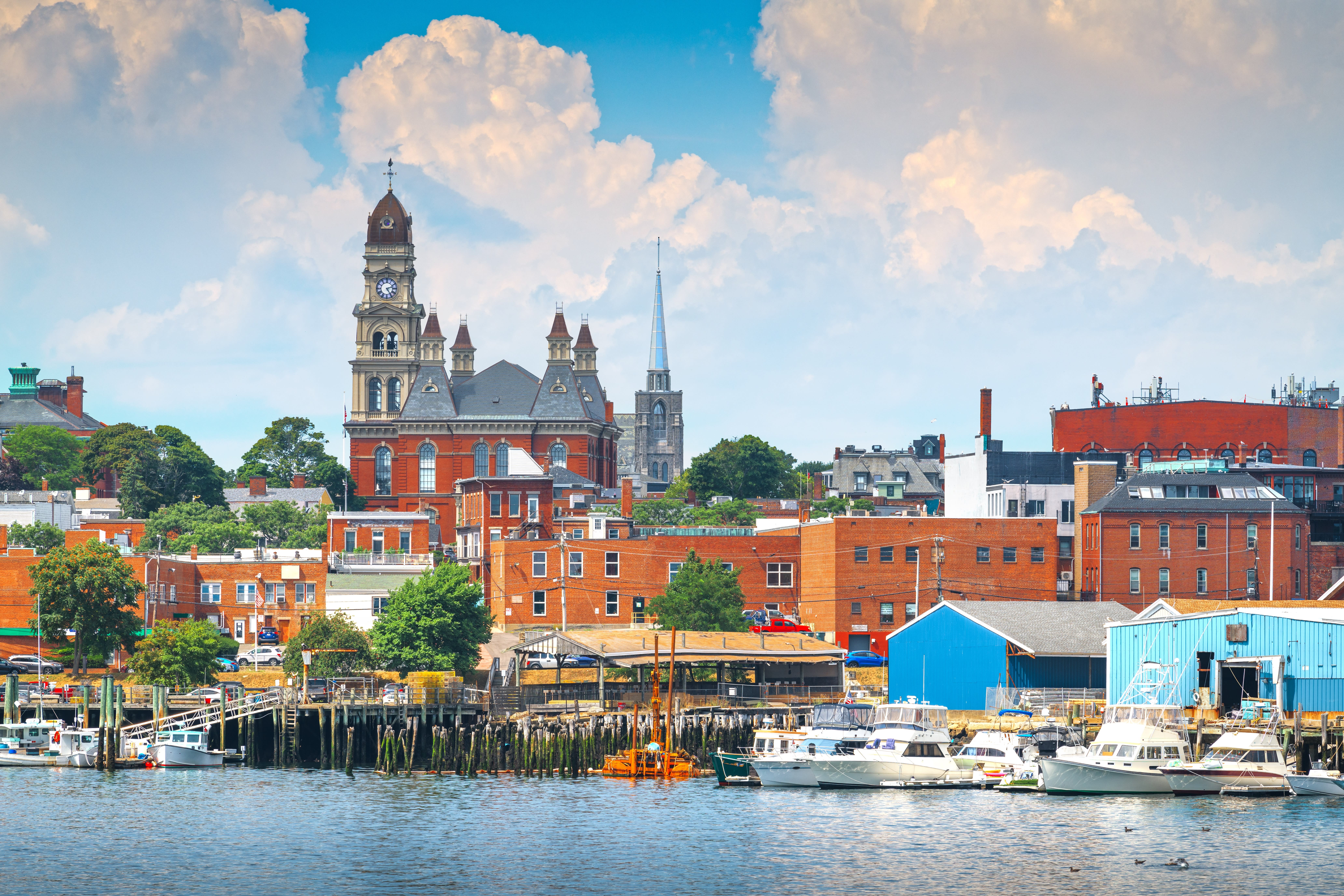 Explore the Stunning North Shore of Massachusetts: Your Guide to Real Estate, Lifestyle, and Adventure inception-app-prod/ODZiODc2OWQtZDJlOC00OTM1LWEzOWQtNjIzZTM4YTRkMzdl/content/2025/01/dd09b9fcd908f674d59b027b0ed579993f678abf.jpg
