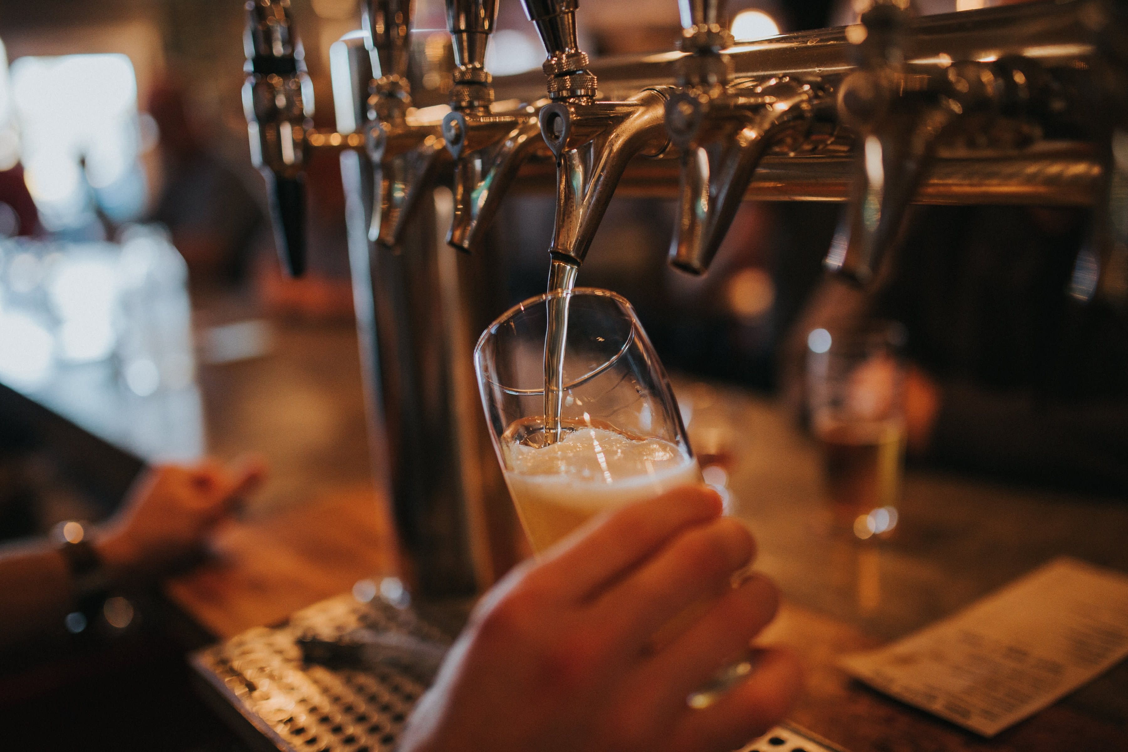 Best Pubs in Around Metro Atlanta to Celebrate St Patrick's Day inception-app-prod/ODk3ZGFkZmYtNTBiNy00ODhkLWJlMWYtMDMxNWQyYTA5ZDMw/content/2019/03/amie-johnson-1272491-unsplash.jpg