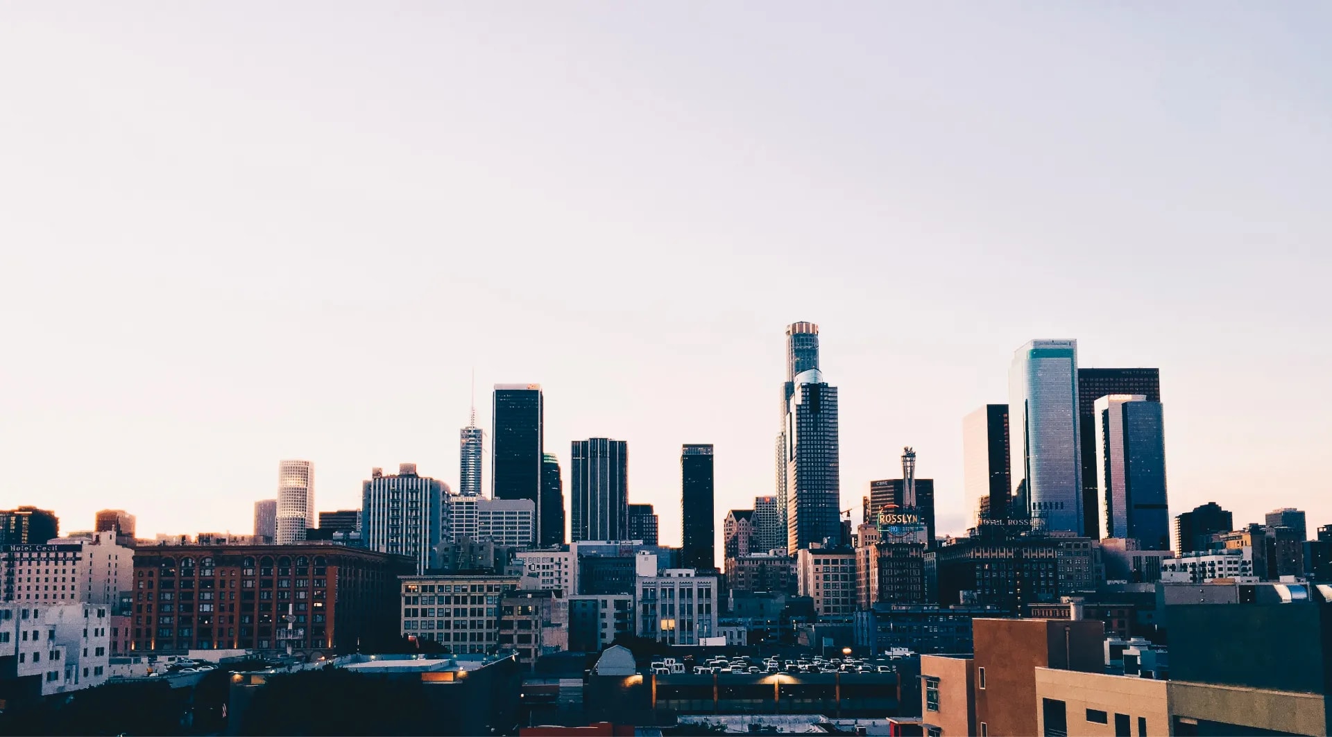 Skyscrapers views inception-app-prod/OGE5N2U0M2QtODA2NC00YThjLThkY2ItNzMyNDlkZTQ5YTll/content/2023/03/876f64cb522a4629fb44a04b3349a28fb2836430.webp