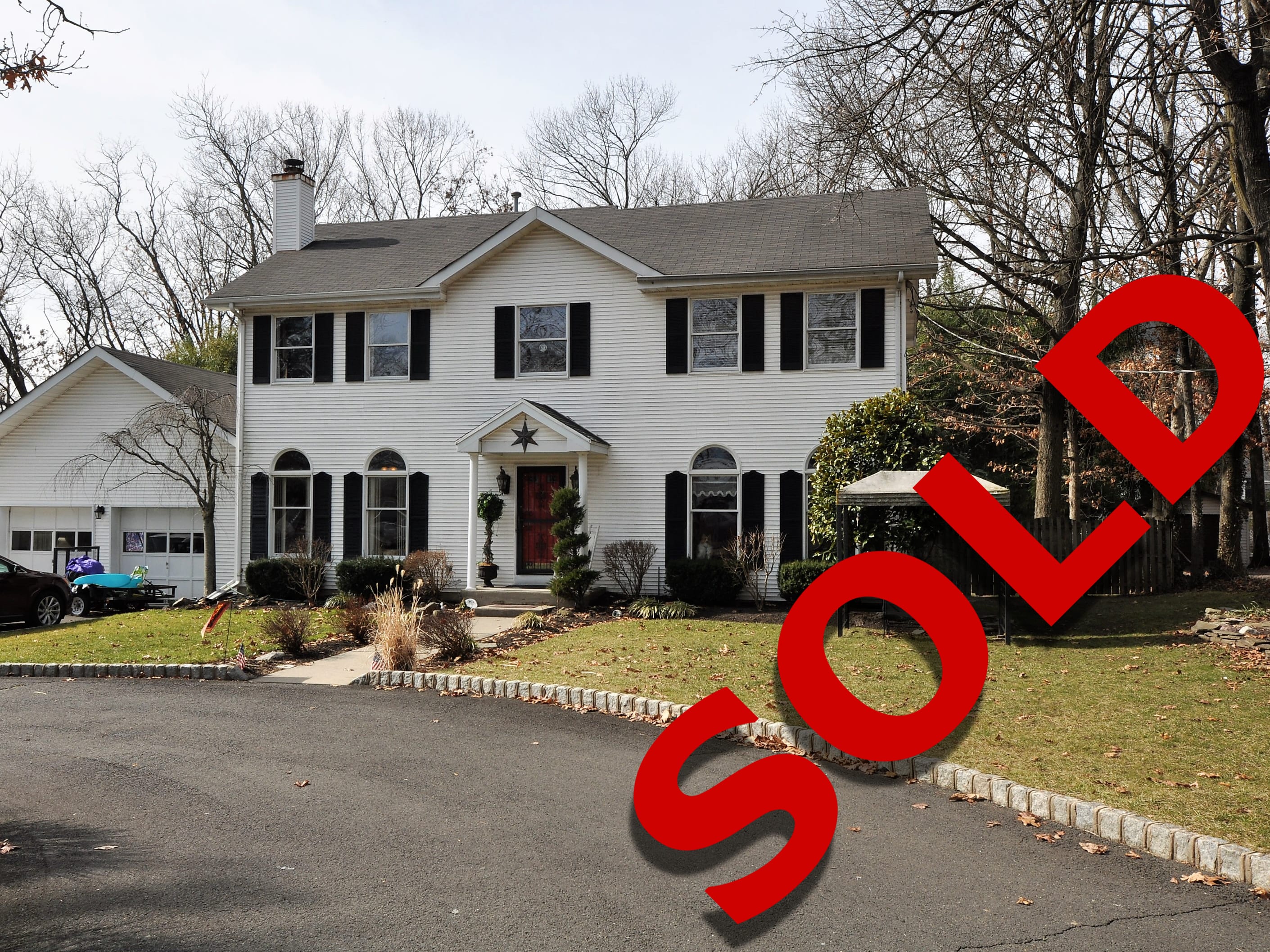 inception-app-prod/OGM4ZjU2NTgtYzE2Ni00NzVjLWJmMTctZTQyYmU0MjIxZTM0%2Fcontent%2F2017%2F12%2F39 Mitchell SOLD-2.png