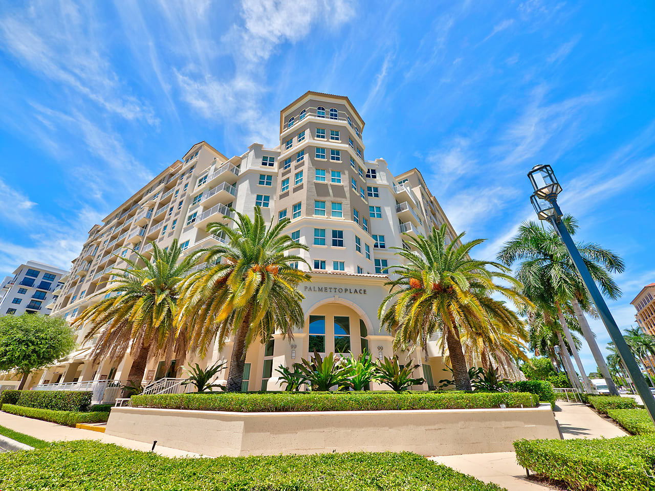 East Boca Raton Properties For Sale inception-app-prod/OGQ4NWY3N2YtYzcwNi00MDI2LWIzYTEtNzMyM2Y2ZjE0Njdm/content/2019/07/99SEMiznerBlvd%2CBocaRaton%2CFL-PalmettoPlacejpg.jpg