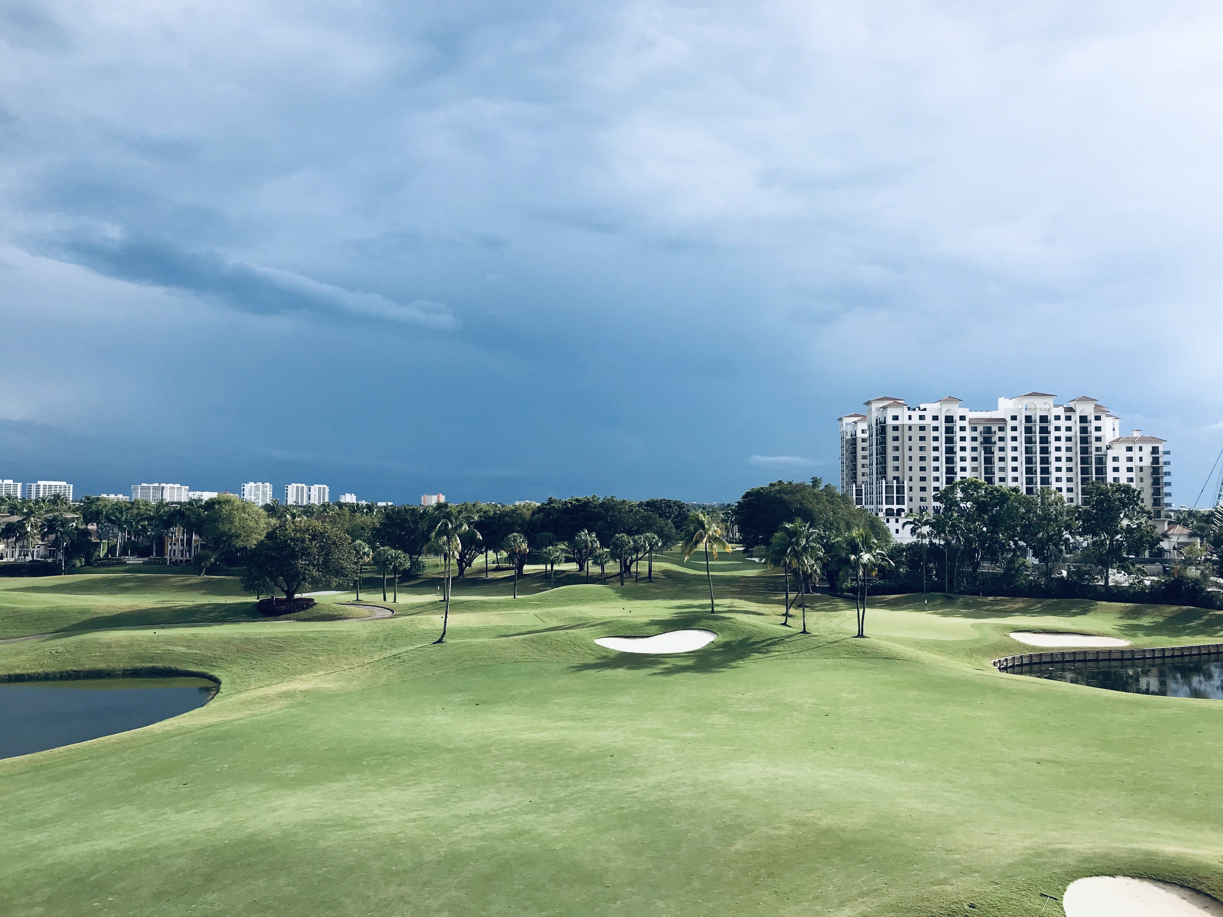 PRICED $1M + inception-app-prod/OGQ4NWY3N2YtYzcwNi00MDI2LWIzYTEtNzMyM2Y2ZjE0Njdm/content/2019/09/ef76ccd6-2077-4d3e-9337-2ea3194301dc.jpeg