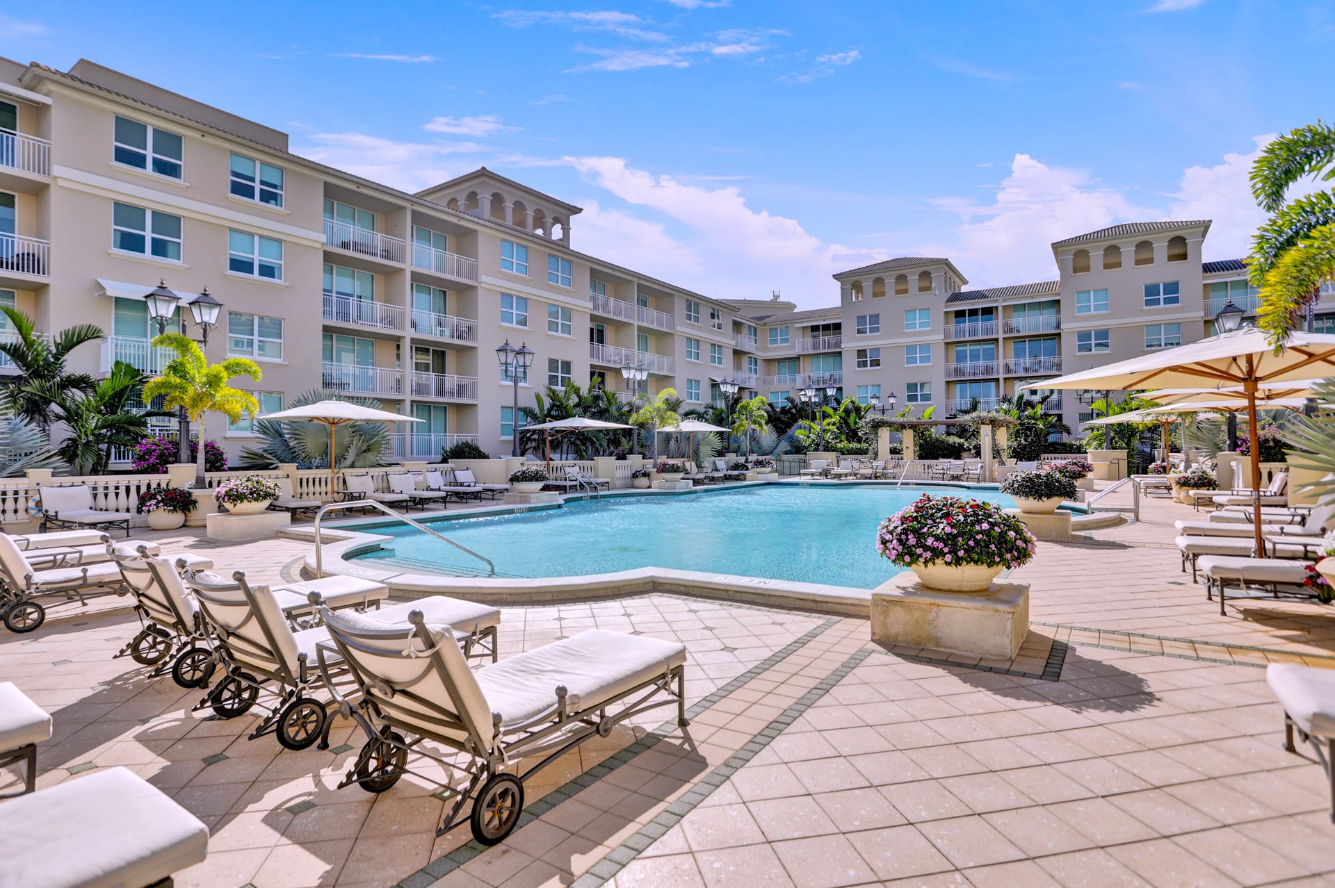 East Boca Raton Properties For Sale inception-app-prod/OGQ4NWY3N2YtYzcwNi00MDI2LWIzYTEtNzMyM2Y2ZjE0Njdm/content/2020/02/g87a2728-3.jpg