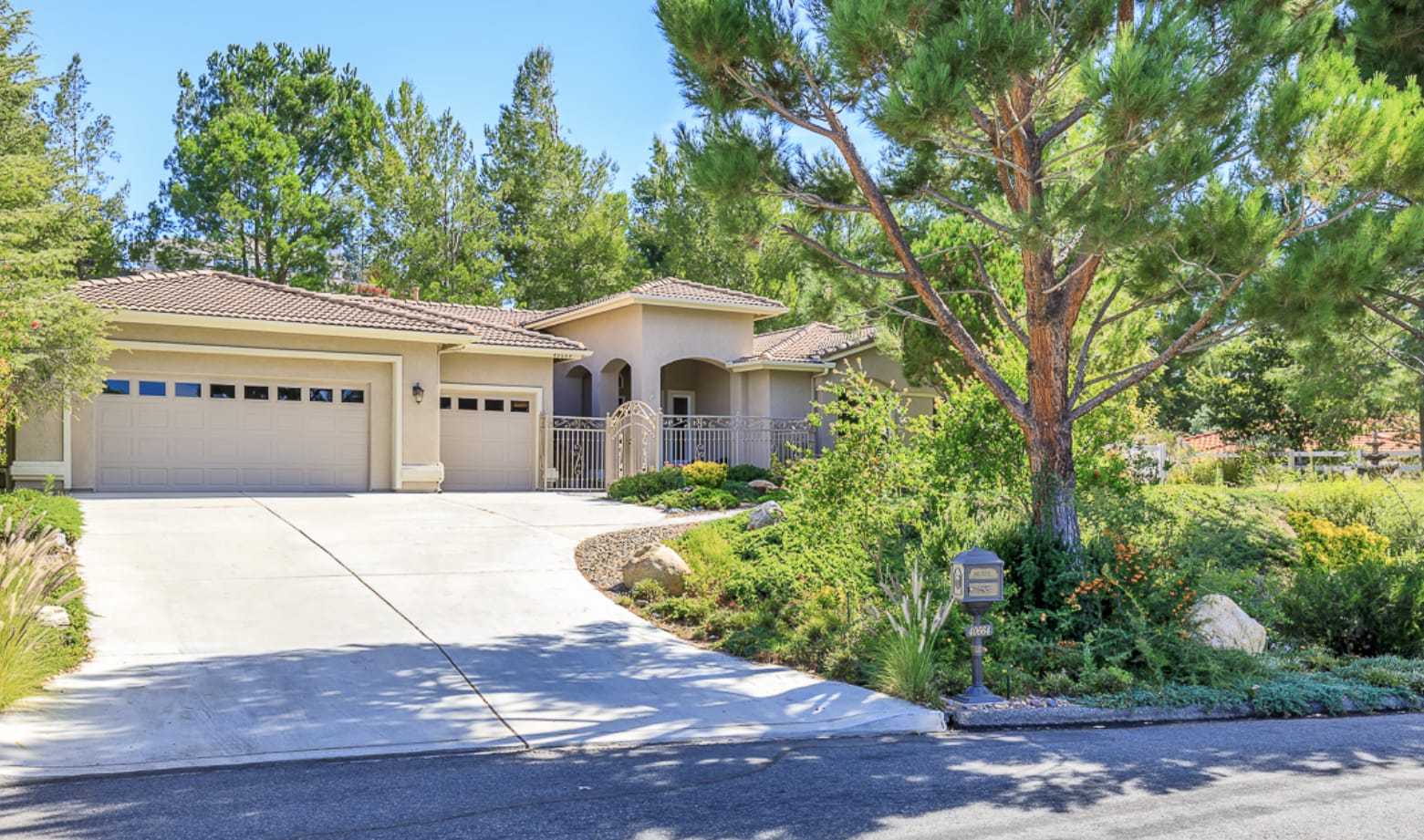 OPEN HOUSE Saturday 11/11 12-3 at 40664 Baccarat Rd. Temecula inception-app-prod/OGU0MjQ4NjMtYzFmNC00NzQyLTljZmUtZjc3Y2YwZGJmNmFi/content/2017/11/Screen Shot 2017-11-07 at 8.48.57 AM.png