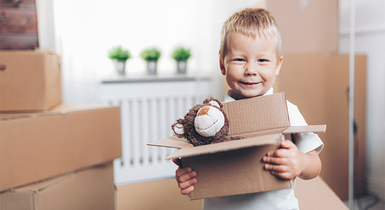 Why It Makes No Sense to Wait for Spring to Sell inception-app-prod/OGU0MjQ4NjMtYzFmNC00NzQyLTljZmUtZjc3Y2YwZGJmNmFi/content/2019/01/20190128-Share-KCM.jpg