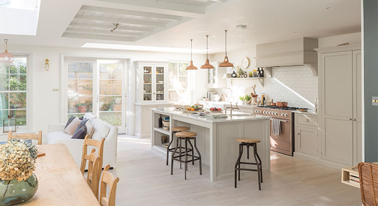 Looking to Upgrade Your Current Home? Now’s the Time to Move-Up! inception-app-prod/OGU0MjQ4NjMtYzFmNC00NzQyLTljZmUtZjc3Y2YwZGJmNmFi/content/2019/04/20190403-Share-KCM.jpg