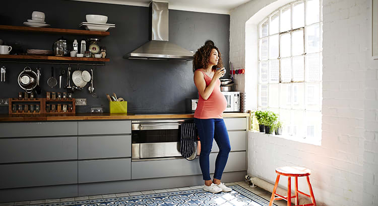 The Benefits of Homeownership May Reach Further Than You Think inception-app-prod/OGU0MjQ4NjMtYzFmNC00NzQyLTljZmUtZjc3Y2YwZGJmNmFi/content/2020/06/20200601-kcm-share-1.jpg