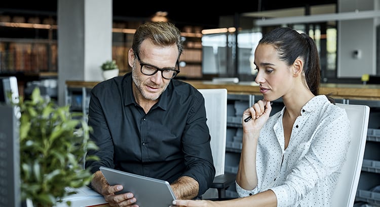 What’s Going on with Home Prices? Ask a Professional. inception-app-prod/OGU0MjQ4NjMtYzFmNC00NzQyLTljZmUtZjc3Y2YwZGJmNmFi/content/2022/12/cebf54a789a5abb4818a0a0475299d6c183acef4.jpg