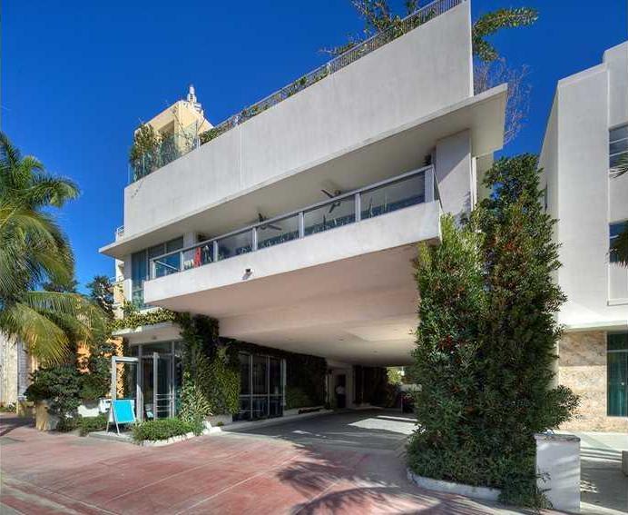 inception-app-prod/OGUwMjJmNzItMjI1MC00MGM3LWEwNjYtYmI1YmYwZTM2NjAy/content/2018/02/ocean_house_south_beach_miami.jpg