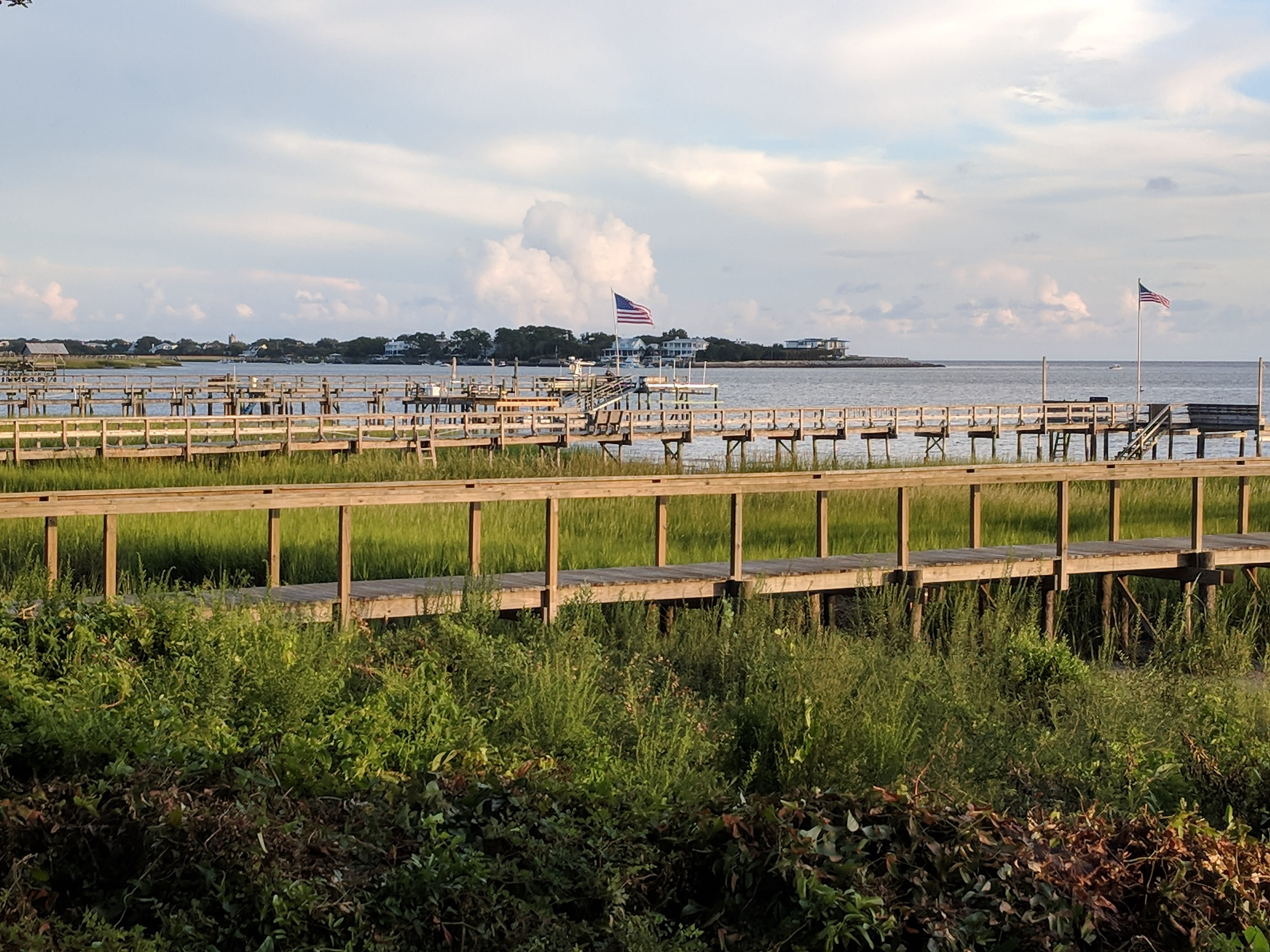 Old Village Home Prices, Inventory, and Days on Market Explained inception-app-prod/OGUwMjJmNzItMjI1MC00MGM3LWEwNjYtYmI1YmYwZTM2NjAy/content/2018/12/old village landing mt pleasant sc-2.jpg