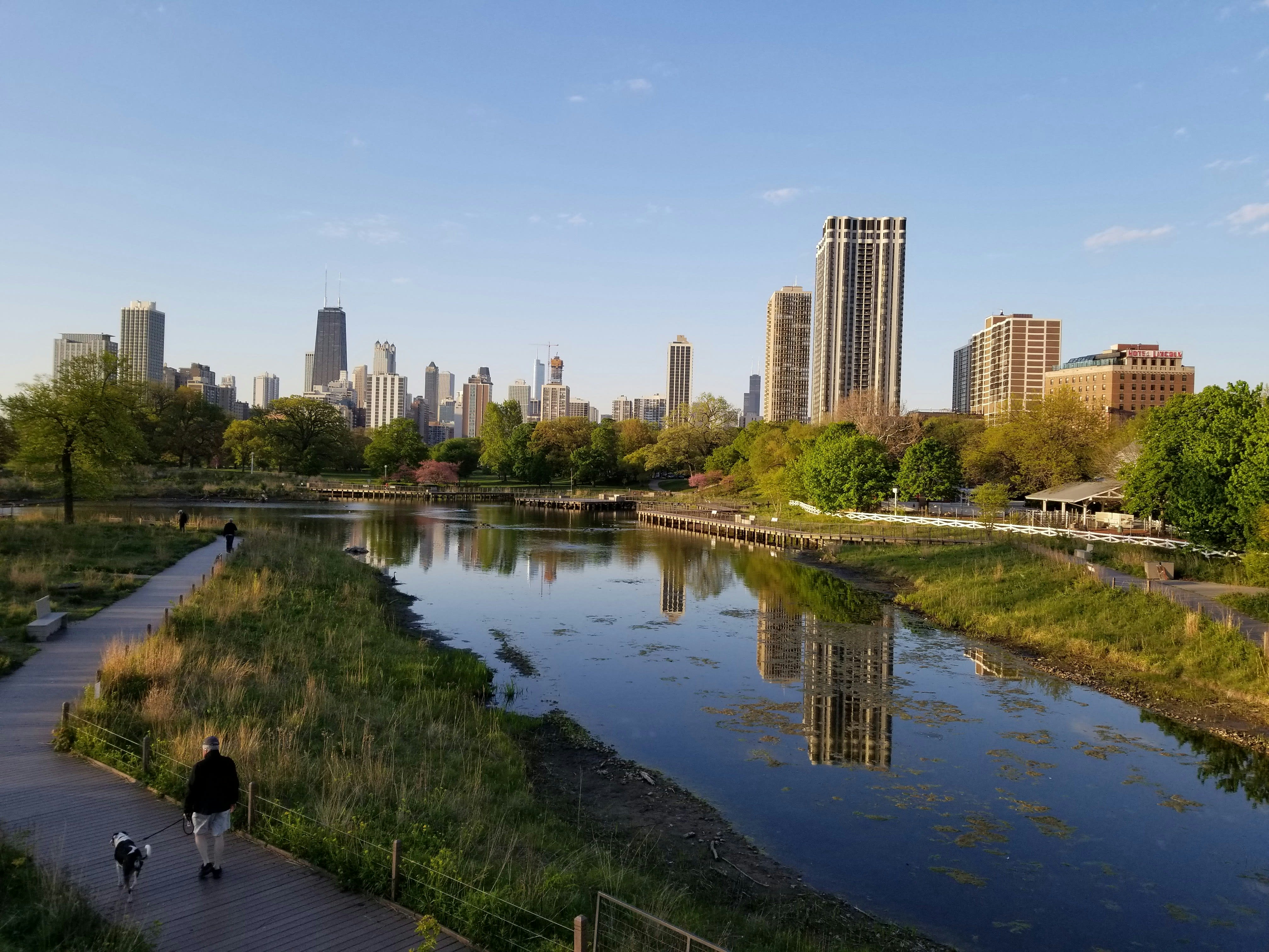 Lincoln Park - One Of The Best Places To Invest In Chicago! inception-app-prod/OGVlZmQ0OWItYzk1Mi00YTBlLTg4MmUtNTYxODA4ZTkxOGY5/content/2024/02/b4bda7fdba12e15527cf3c9cfb497027ab2065ae.jpg
