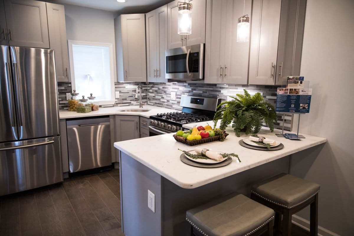 How staging a home can attract a buyer and bump up a sale price inception-app-prod/OTFhNDQ0ODYtNjhkNy00ODgwLThiMmMtZjM4Mzk0ZDA1OTVh/content/2018/04/dixon-412068-f-wp-content-uploads-2018-04-1076302_3b27f651523a27c-1200x800-2.jpg