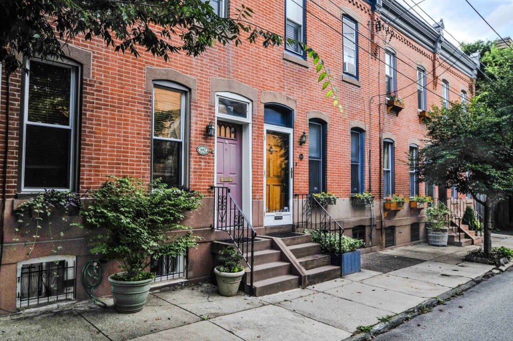 inception-app-prod/OTFhNDQ0ODYtNjhkNy00ODgwLThiMmMtZjM4Mzk0ZDA1OTVh/content/2018/07/Manayunk-Real-Estate-1024x680 %281%29.jpg