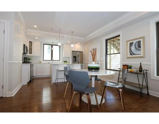 Featured Luxury Listings of the Week in Boston inception-app-prod/OTI0N2IyN2QtODg1YS00MDNlLTk5OGUtMDkzNGJiYzE4ZWZj/content/2018/01/5a6695f5bb975269600008f5-2.jpg