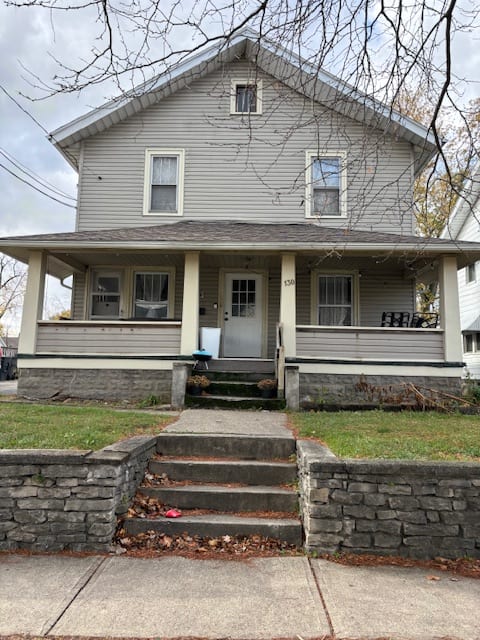 130 Troup Ave., Bowling Green, OH 43402 inception-app-prod/OTM4MDZiYTQtNmYyOC00MjFiLTk0OWUtMmE5MmY0MDNkMTQ1/content/2026/07/fd5516ad019af8723abb2004ed02acf9c59ccf9d.jpg