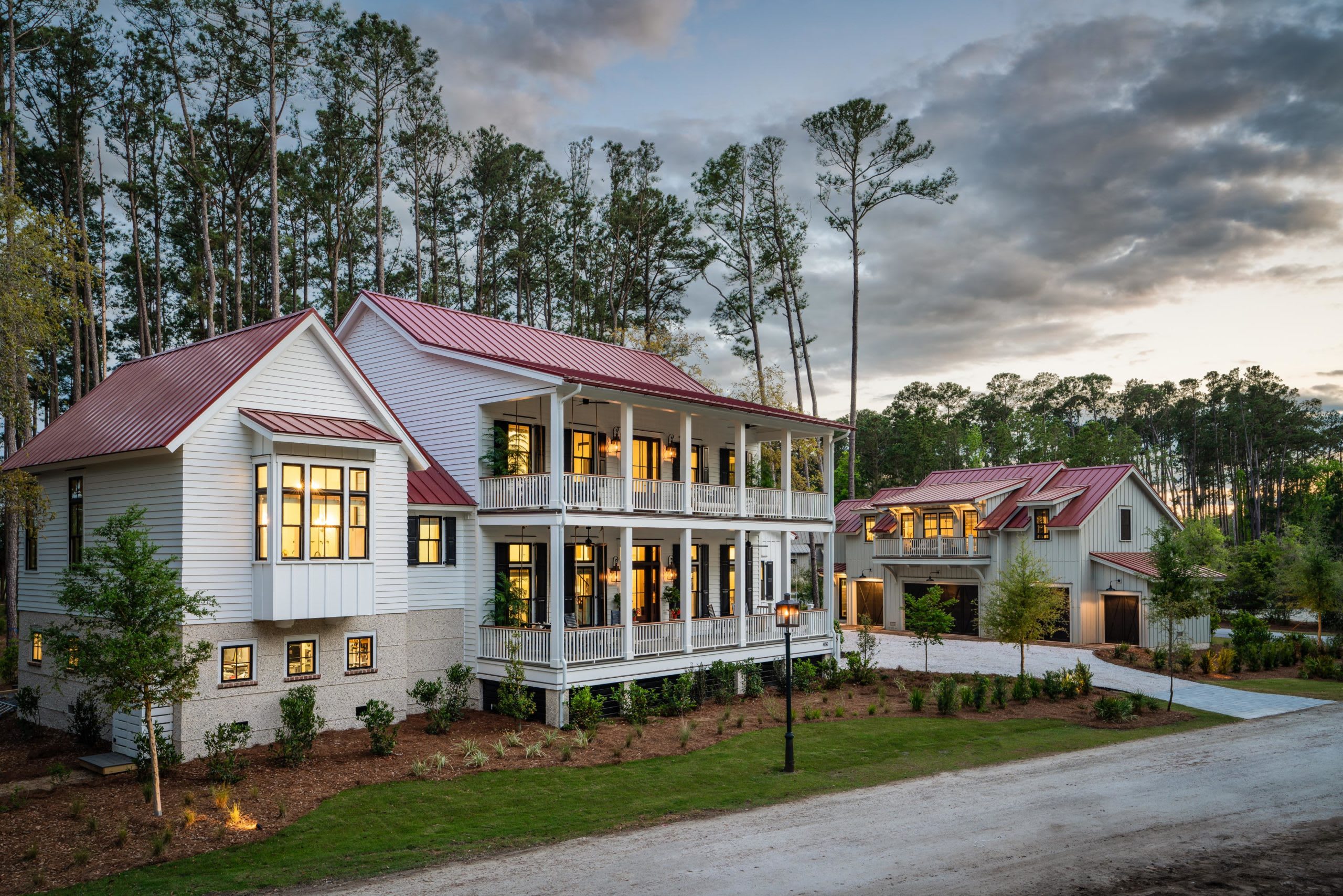 Building Your Dream Home: A Guide to Custom Home Construction on Hilton Head Island & Bluffton inception-app-prod/OTUyMjg2NTYtMGNmZC00NmE2LWIxYzAtMzBkMDk3ZjRjZmVi/content/2024/08/1c66c3184e89d863f29f1a96b13504561b729ef9.jpg