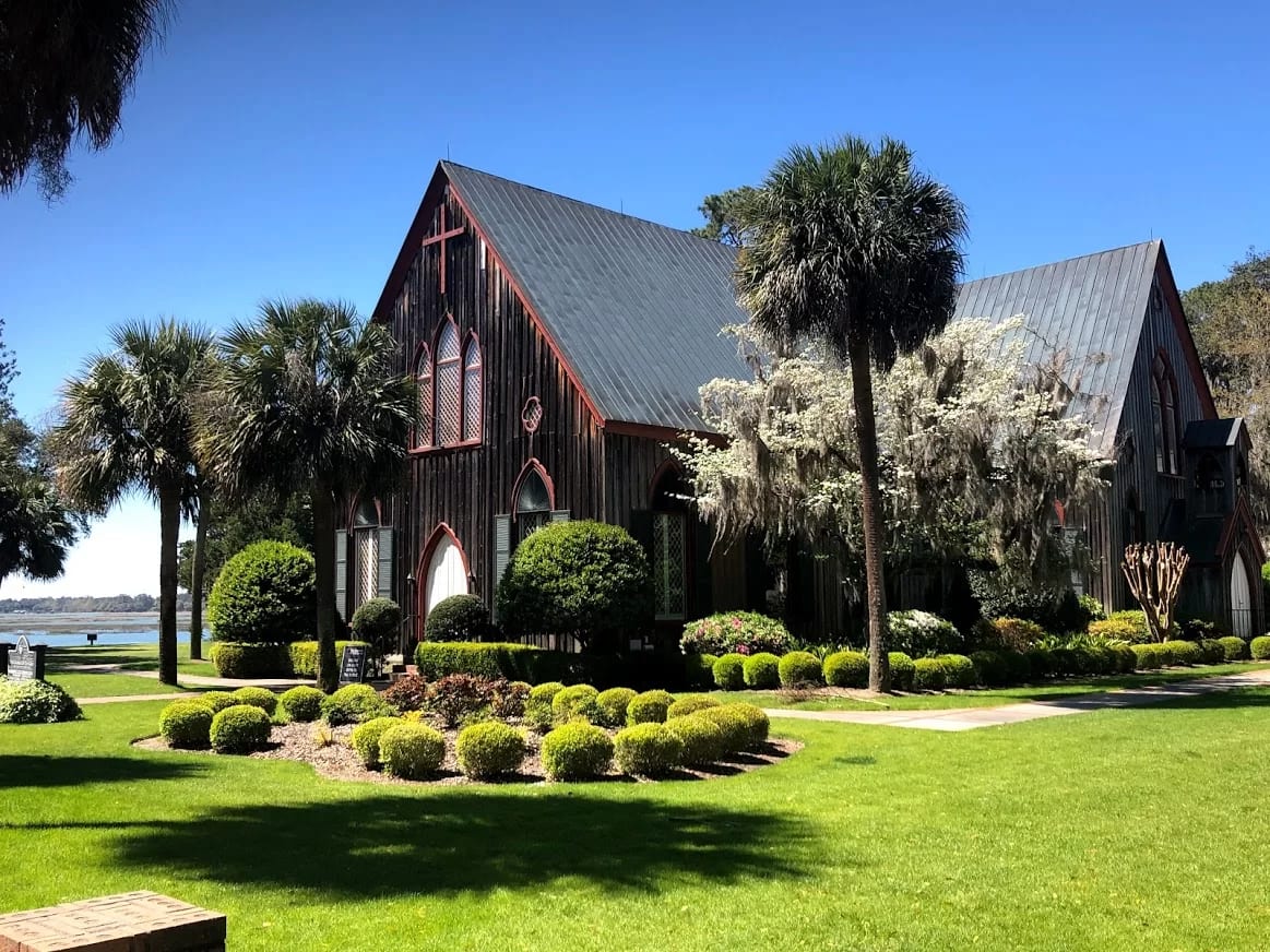 Old Town Bluffton Homes for Sale inception-app-prod/OTUyMjg2NTYtMGNmZC00NmE2LWIxYzAtMzBkMDk3ZjRjZmVi/content/2024/09/c0a570cf923d122215aa243951a3dcac986d14e6.webp