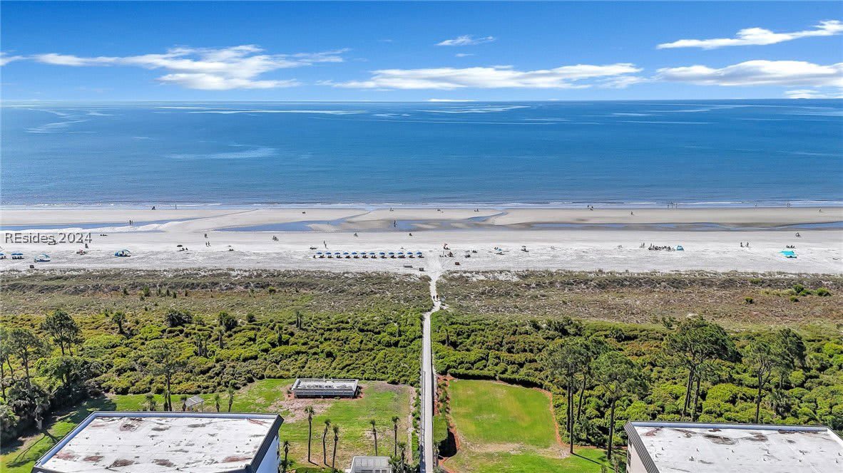 North vs. South Forest Beach: Choosing the Right Property on Hilton Head Island inception-app-prod/OTUyMjg2NTYtMGNmZC00NmE2LWIxYzAtMzBkMDk3ZjRjZmVi/content/2025/01/2b1cfa414dc11657fd3e6477c0c0343c8b9ae797.jpg