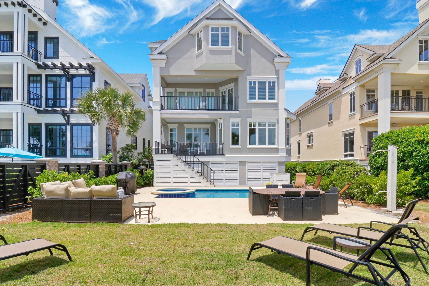 Building Your Dream Home on Hilton Head Island: What You Need to Know inception-app-prod/OTUyMjg2NTYtMGNmZC00NmE2LWIxYzAtMzBkMDk3ZjRjZmVi/content/2025/01/a473fbcdba11c955255a9780c4115054aa799aaa.jpg