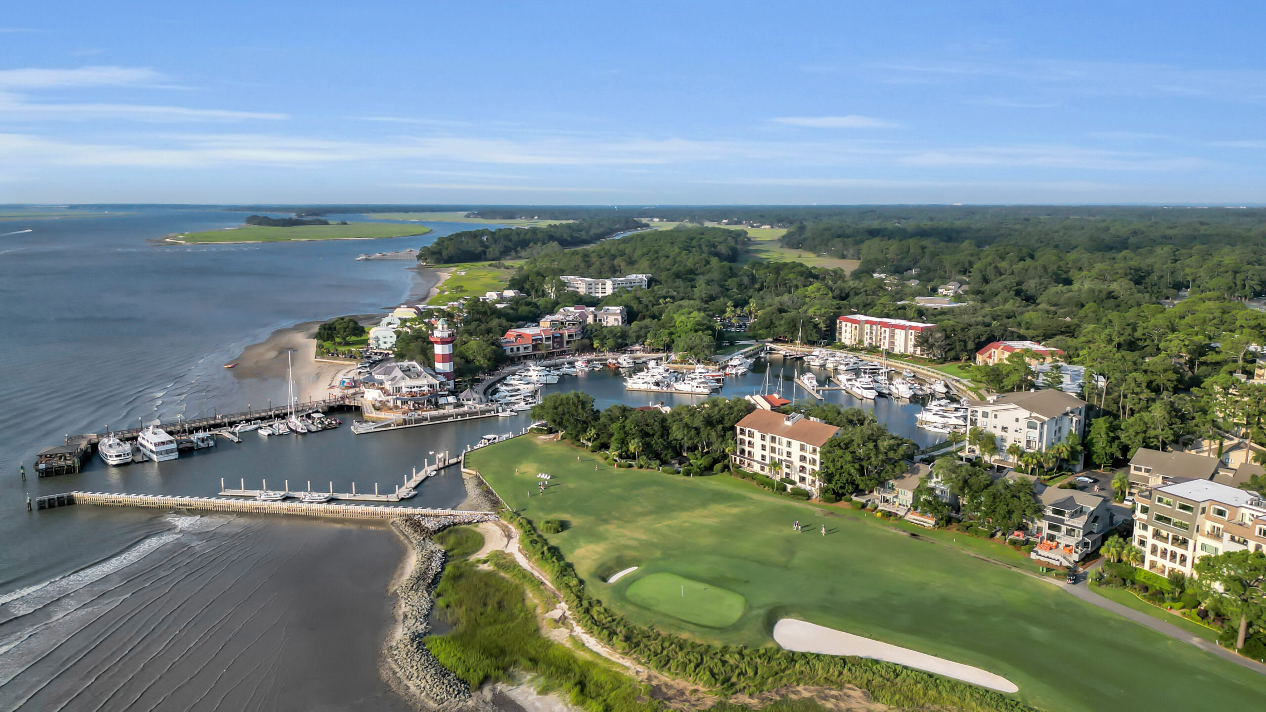 What Should I Know About HOA Fees on Hilton Head Island? inception-app-prod/OTUyMjg2NTYtMGNmZC00NmE2LWIxYzAtMzBkMDk3ZjRjZmVi/content/2025/01/ce13d24f9b1a600d05ebd5725fbf649b9db1f2a0.jpg