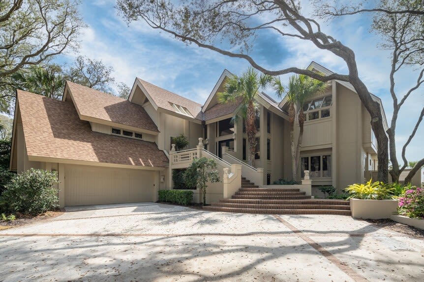 What is the Average Home Price on Hilton Head Island in 2025? inception-app-prod/OTUyMjg2NTYtMGNmZC00NmE2LWIxYzAtMzBkMDk3ZjRjZmVi/content/2025/01/e7fc2f5f0cbdcb3fdd8e39c4000f3ff3a048f35a.jpg