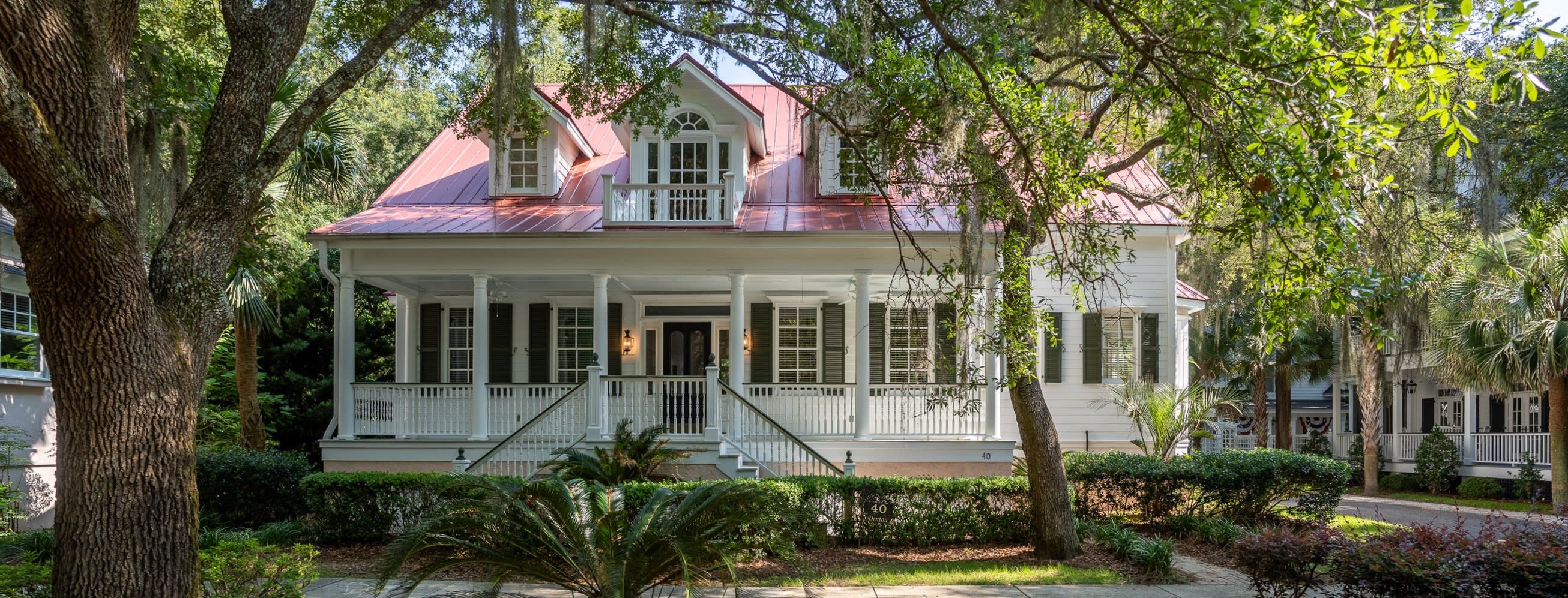 Luxury Real Estate in Beaufort, South Carolina: A Guide to the Finest Communities inception-app-prod/OTUyMjg2NTYtMGNmZC00NmE2LWIxYzAtMzBkMDk3ZjRjZmVi/content/2025/02/2211a89fc6f94ae677e56f66ebd54fd2b519ba54.jpg