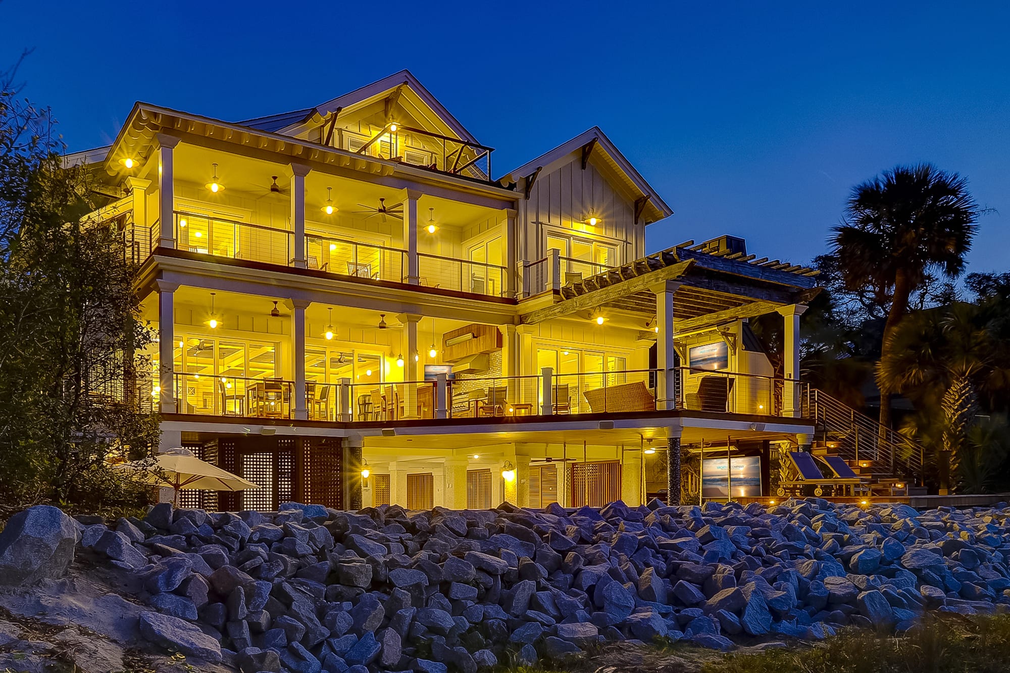 Luxury Homes on Hilton Head Island: A Premier Guide to Exclusive Living inception-app-prod/OTUyMjg2NTYtMGNmZC00NmE2LWIxYzAtMzBkMDk3ZjRjZmVi/content/2025/02/6a9f97fd6822a55a787a7e749b09796255980601.jpg