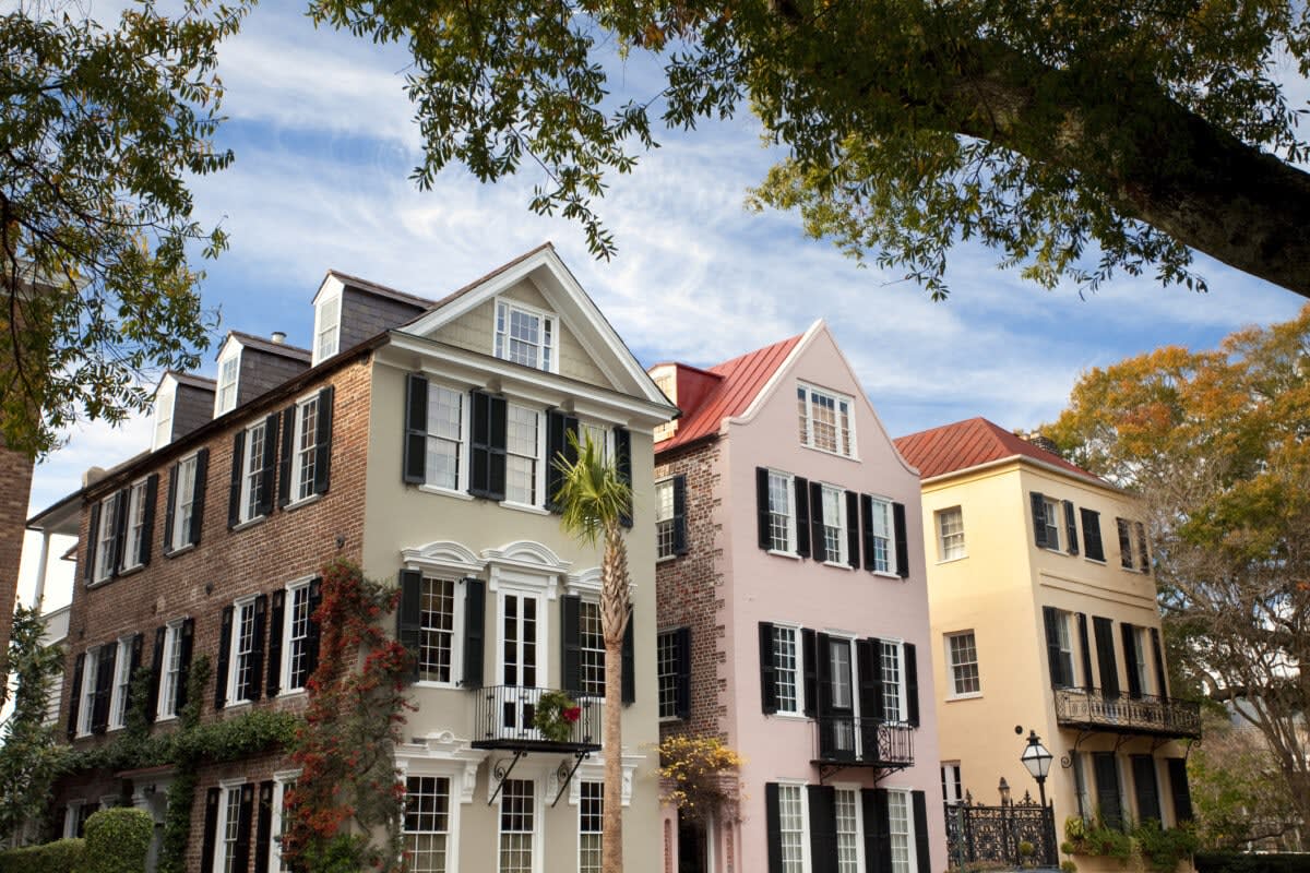 Understanding Short-Term Rentals in Charleston inception-app-prod/OTUyMjg2NTYtMGNmZC00NmE2LWIxYzAtMzBkMDk3ZjRjZmVi/content/2025/02/6ea9c96bd2650343e398b20d905b36b7189053b8.jpg