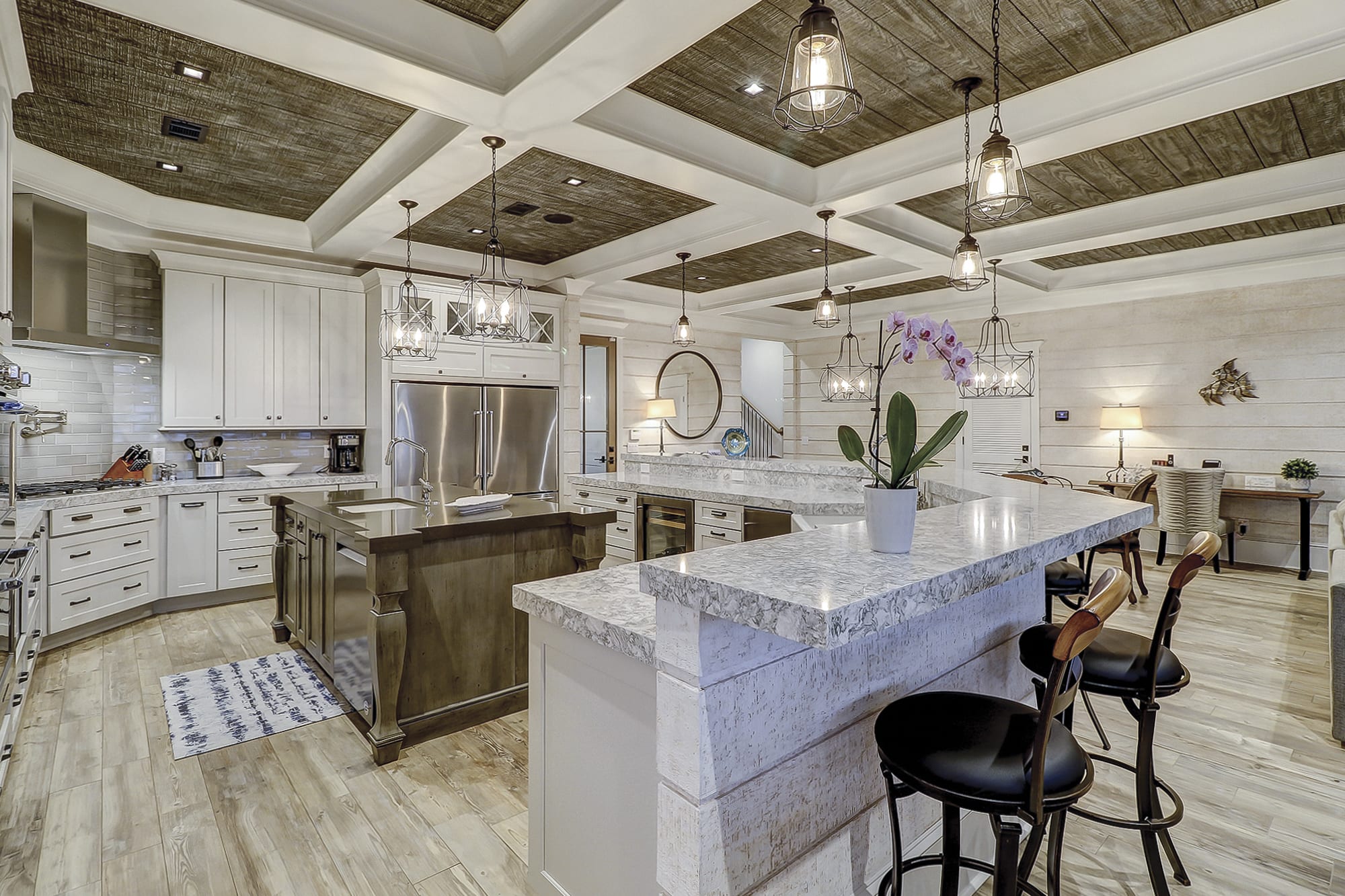 Investing in Sea Pines: How to Offset Costs with Peak Season Rentals and Enjoy the Island Yourself inception-app-prod/OTUyMjg2NTYtMGNmZC00NmE2LWIxYzAtMzBkMDk3ZjRjZmVi/content/2025/08/0d51c1397cacf5539b0885568dab86cfab4af0f7.jpg