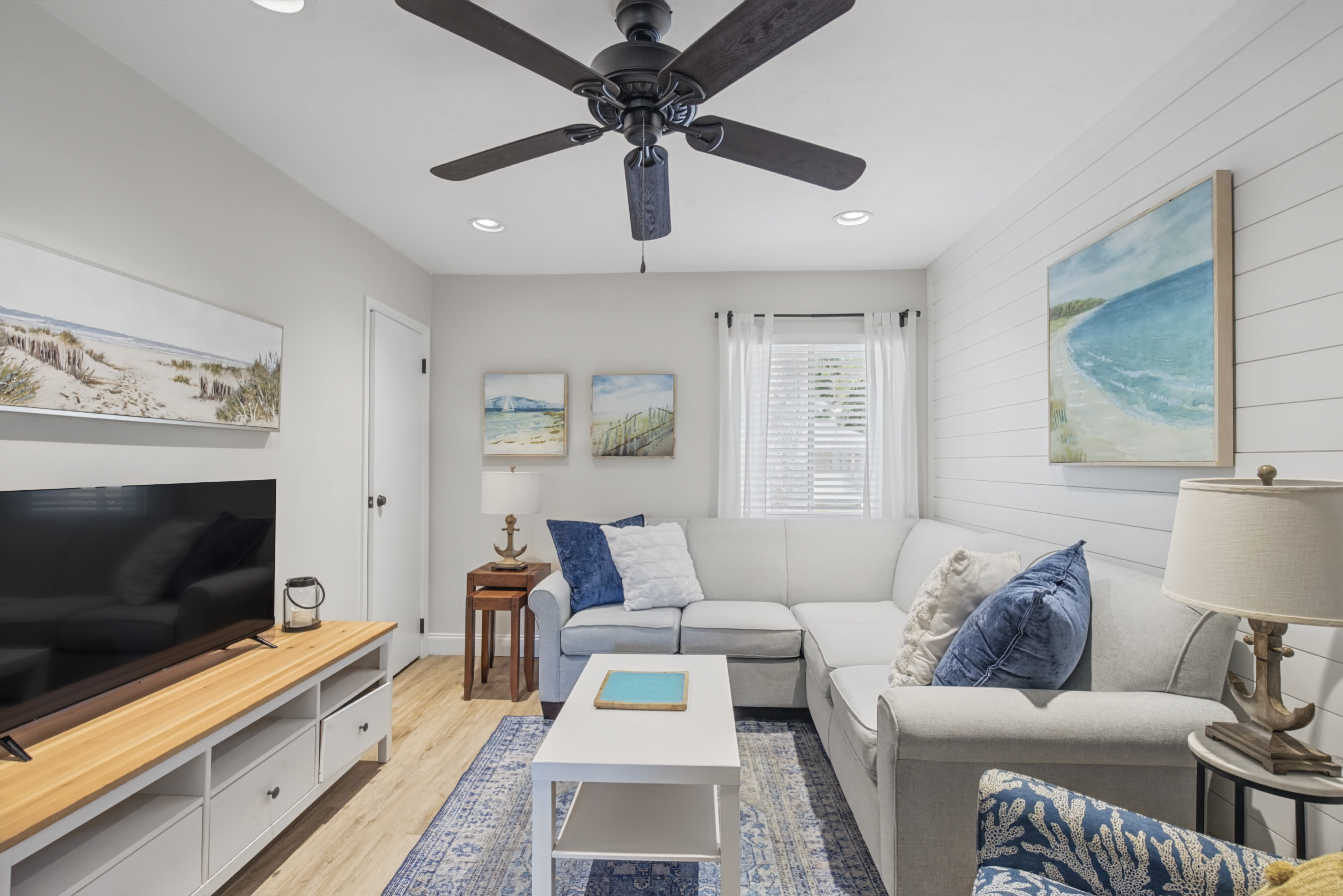 Just Listed: Dunes Villa C3 | Fully Renovated 2-Bedroom Beach Villa on Hilton Head Island inception-app-prod/OTUyMjg2NTYtMGNmZC00NmE2LWIxYzAtMzBkMDk3ZjRjZmVi/content/2026/09/e241b3543507d8191663a562ecf798f14a0e8295.jpg